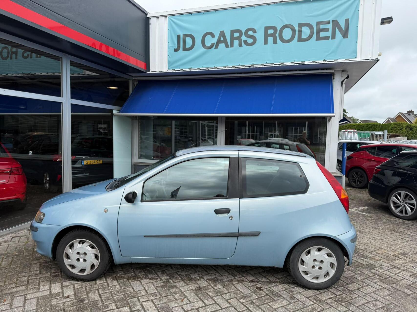 Fiat Fiat Punto 1.2 ELX | LANGE APK | KOOPJE 2000 - voorkant
