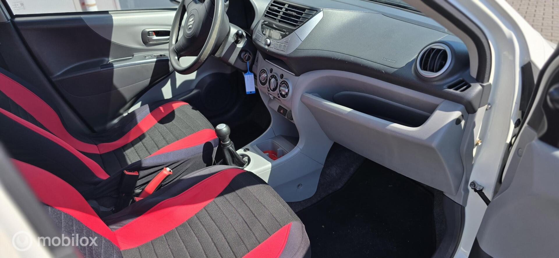Foto van Suzuki Alto