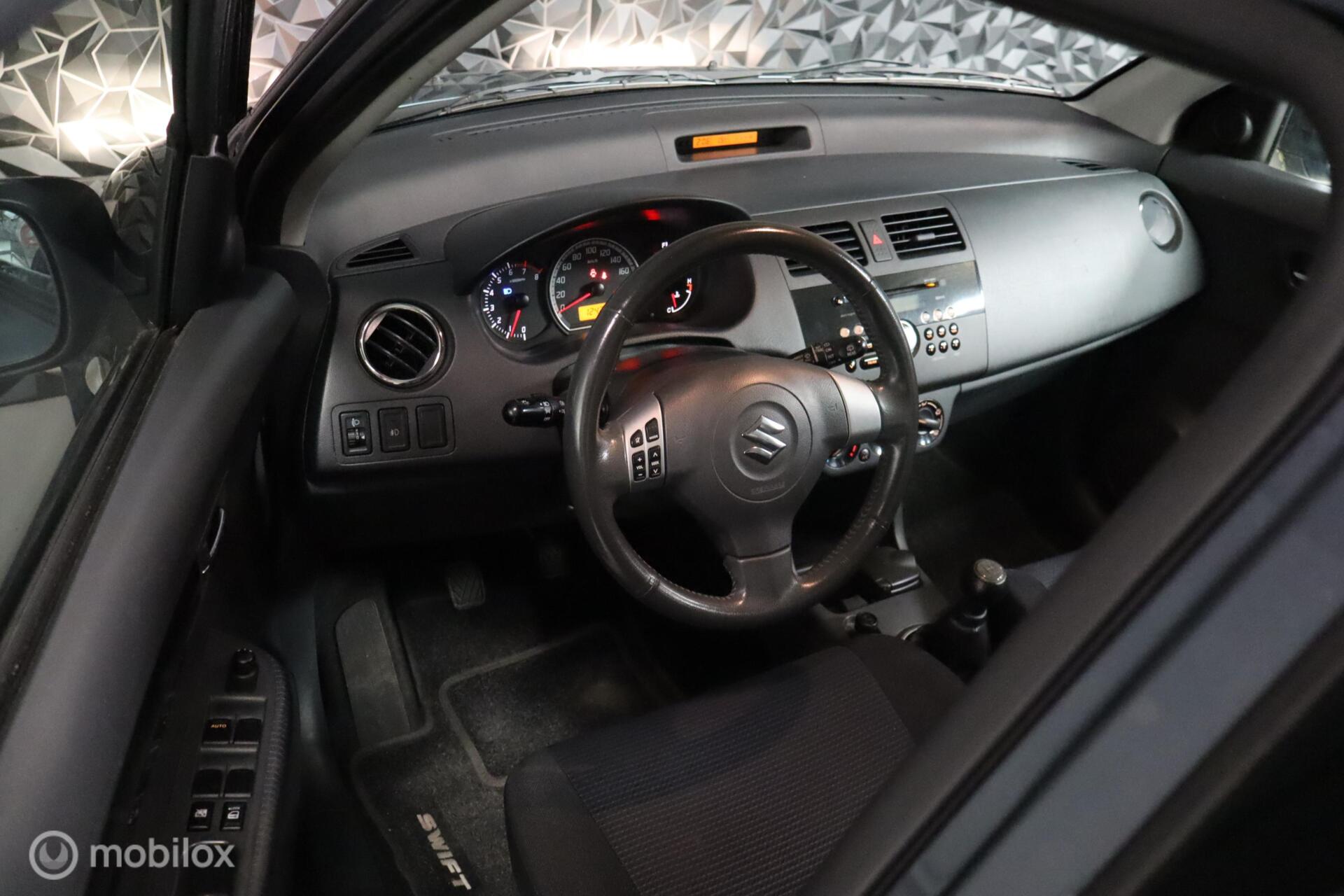 Foto van Suzuki Swift