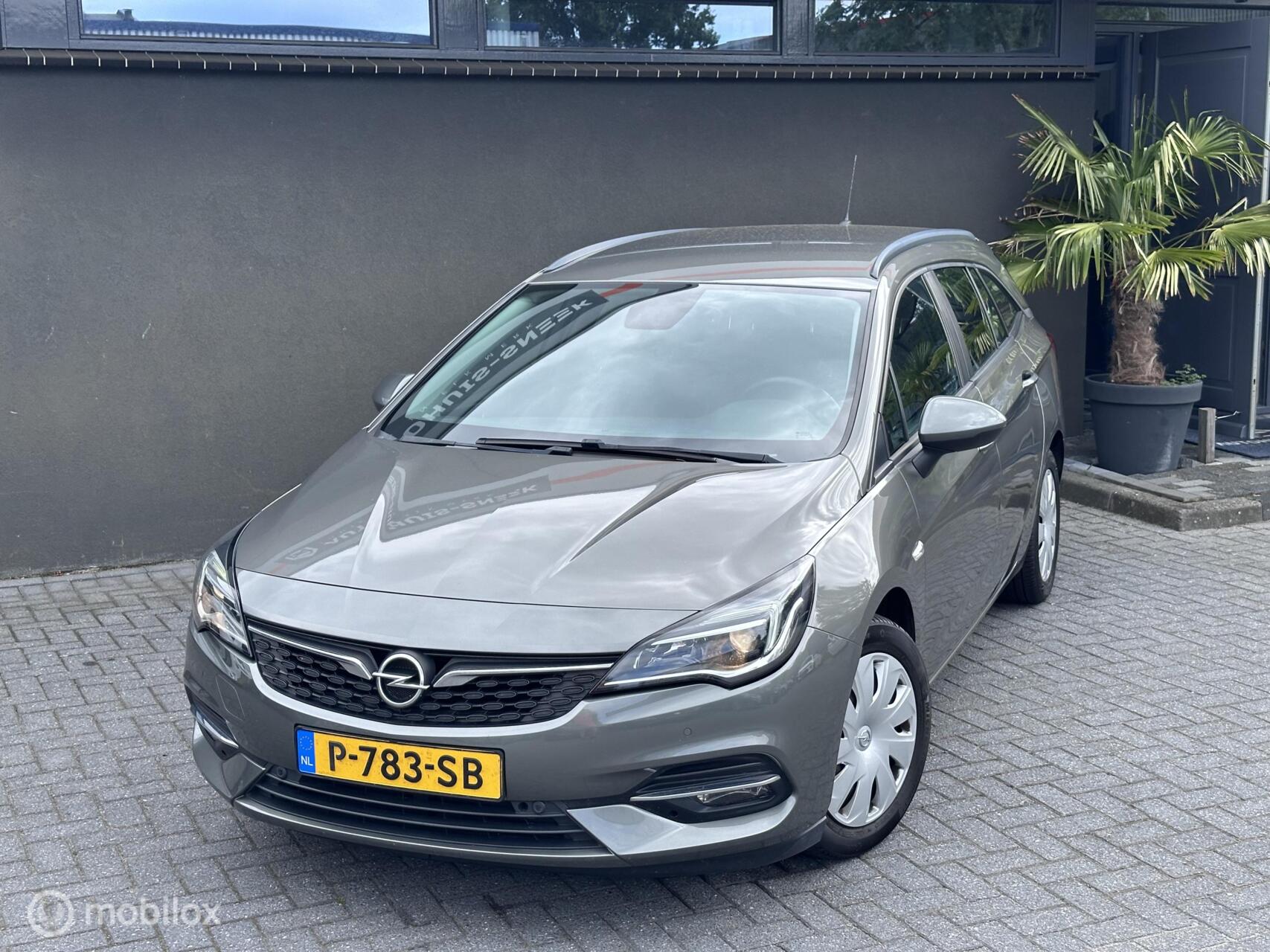 Foto van Opel Astra Sports Tourer