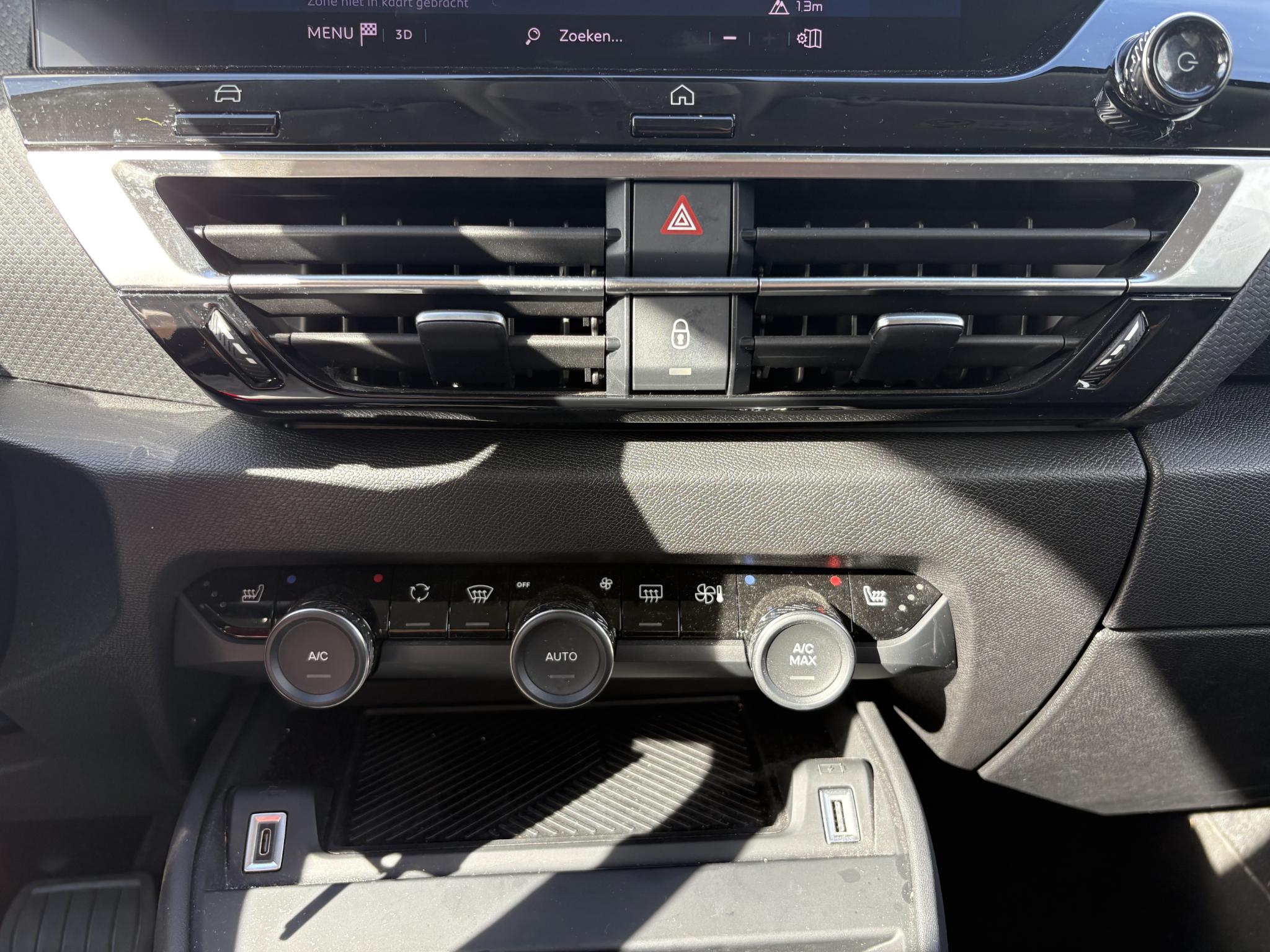 Foto van Citroen E-c4