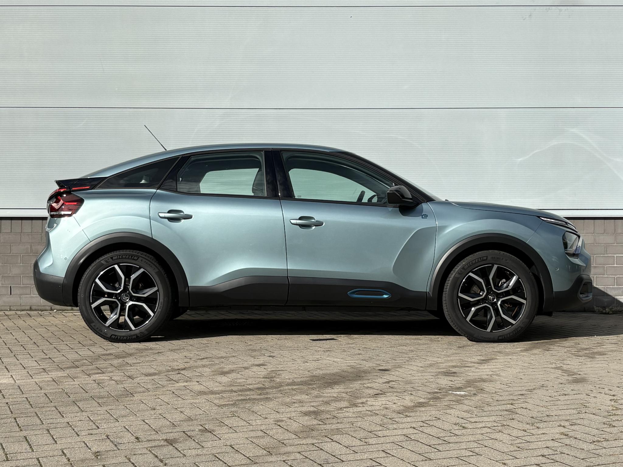 Foto van Citroen E-c4