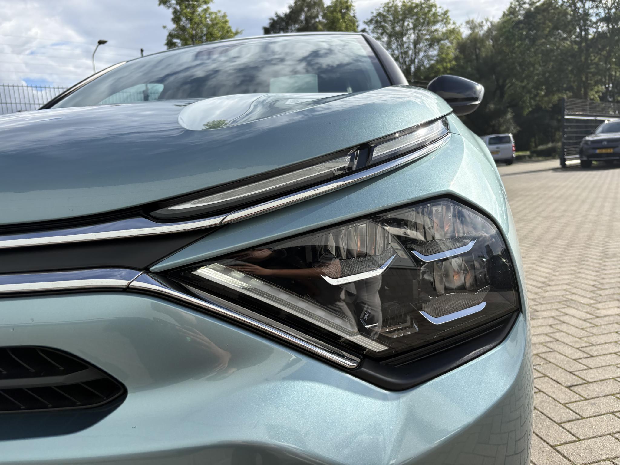 Foto van Citroen E-c4