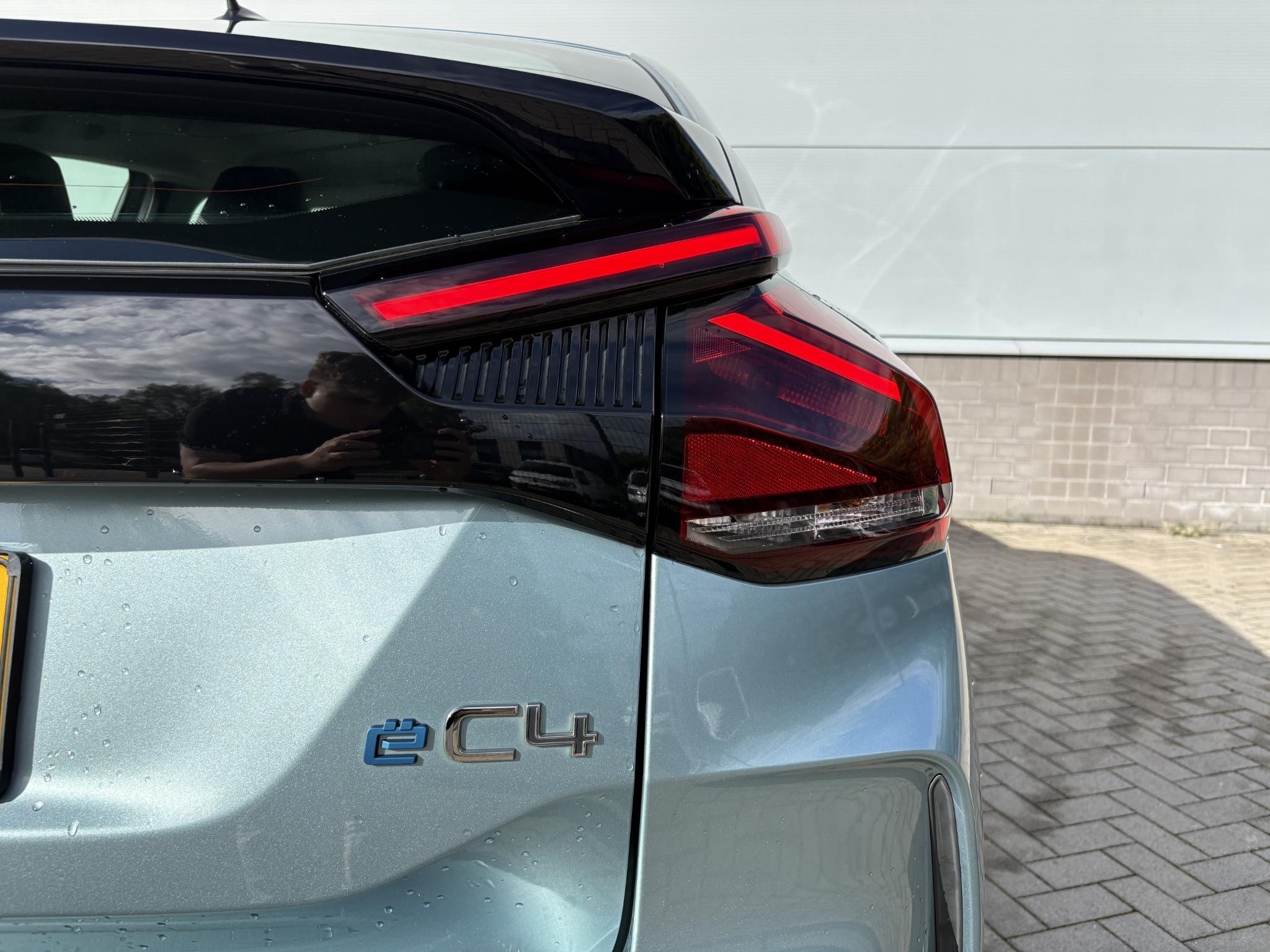 Foto van Citroen E-c4