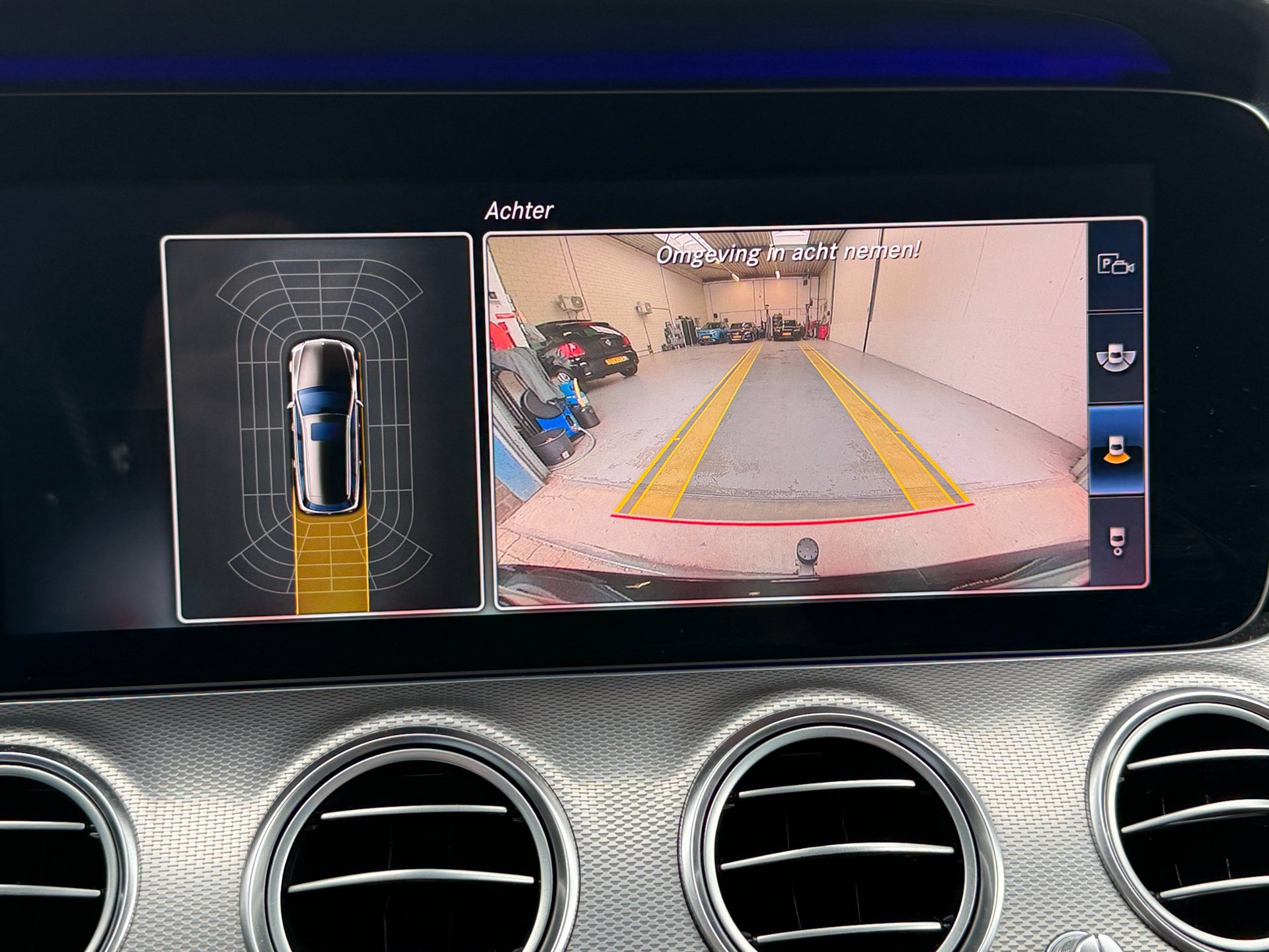 Foto van Mercedes-Benz E 220 D