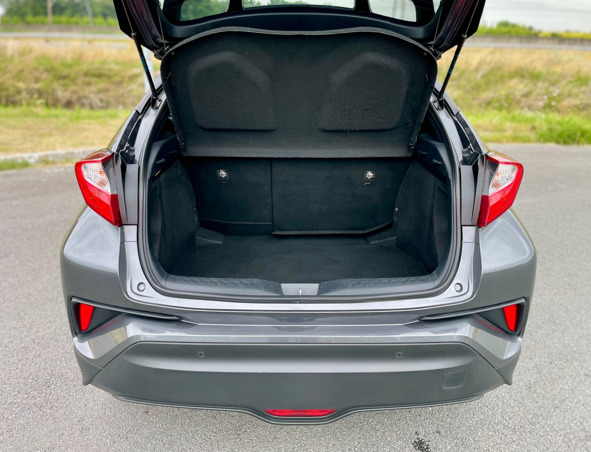 Foto van Toyota Toyota C-hr