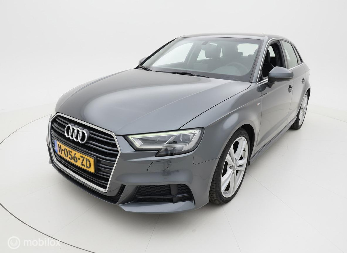 Audi A3 Sportback 35 TFSI S edition 2020/AUT/CRUISE/ORIG-NL 2020 - voorkant