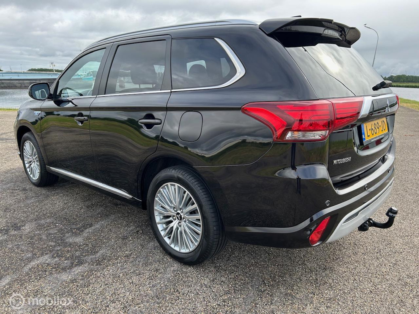 Foto van Mitsubishi Mitsubishi Outlander