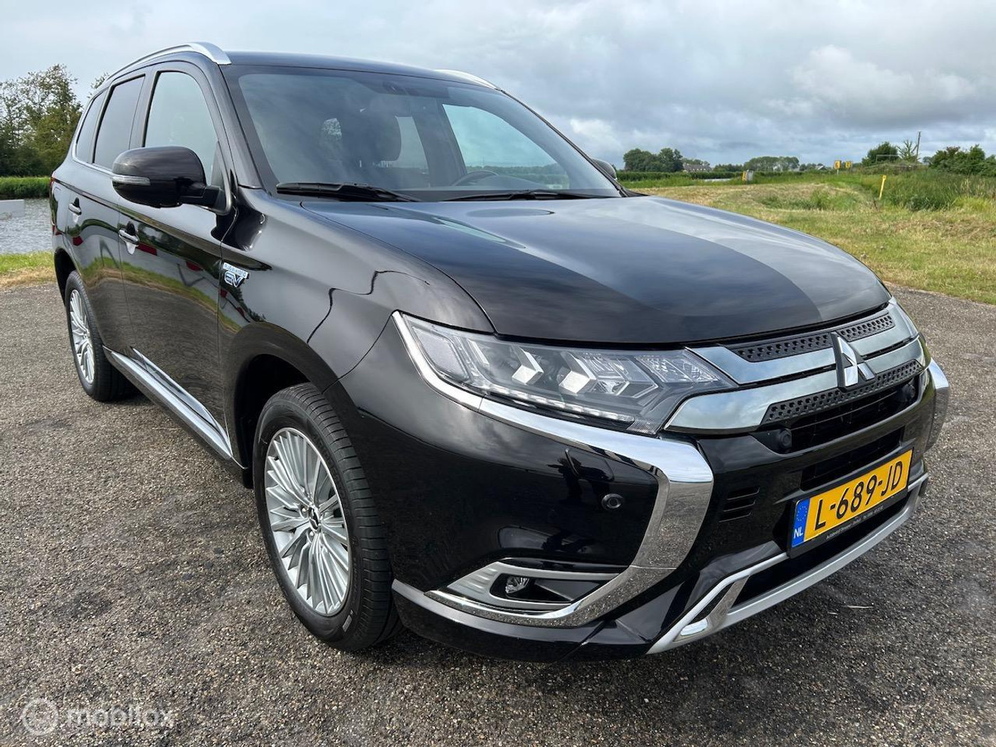 Foto van Mitsubishi Mitsubishi Outlander