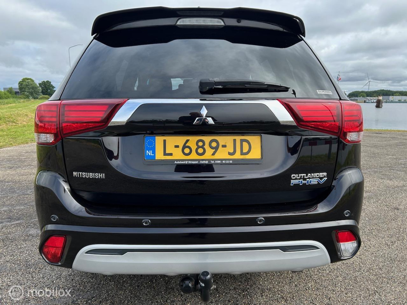 Foto van Mitsubishi Mitsubishi Outlander
