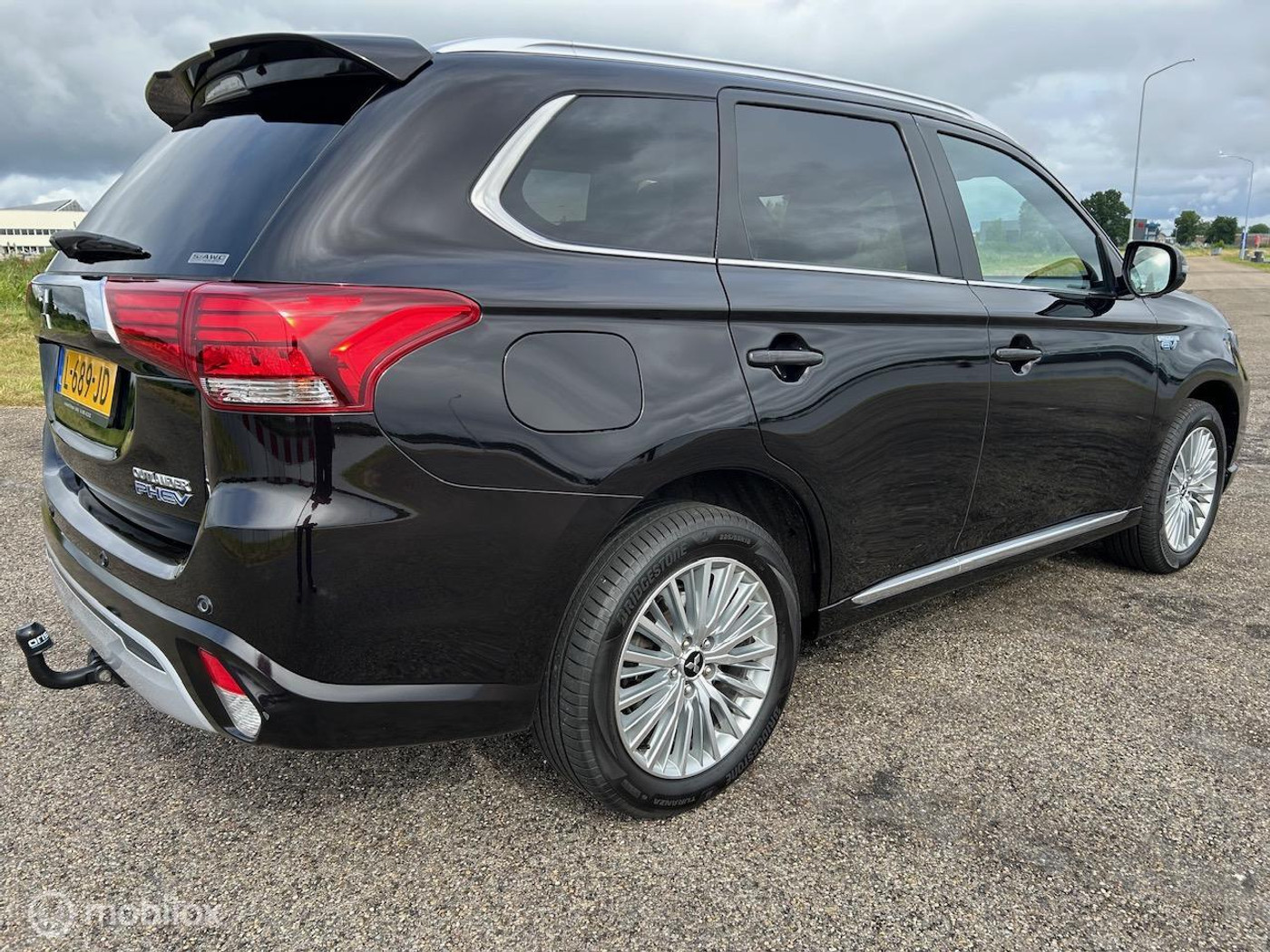 Foto van Mitsubishi Mitsubishi Outlander