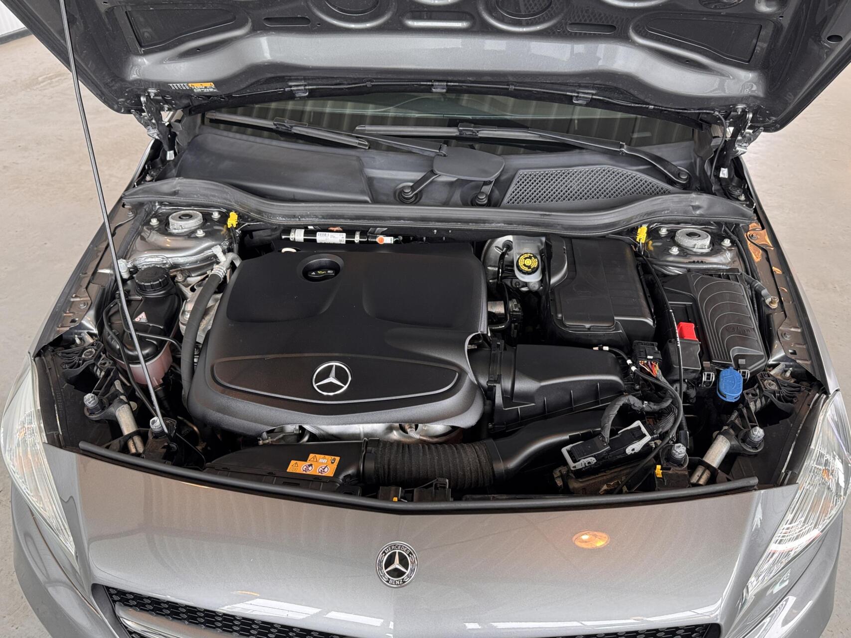 Foto van Mercedes-Benz A 180