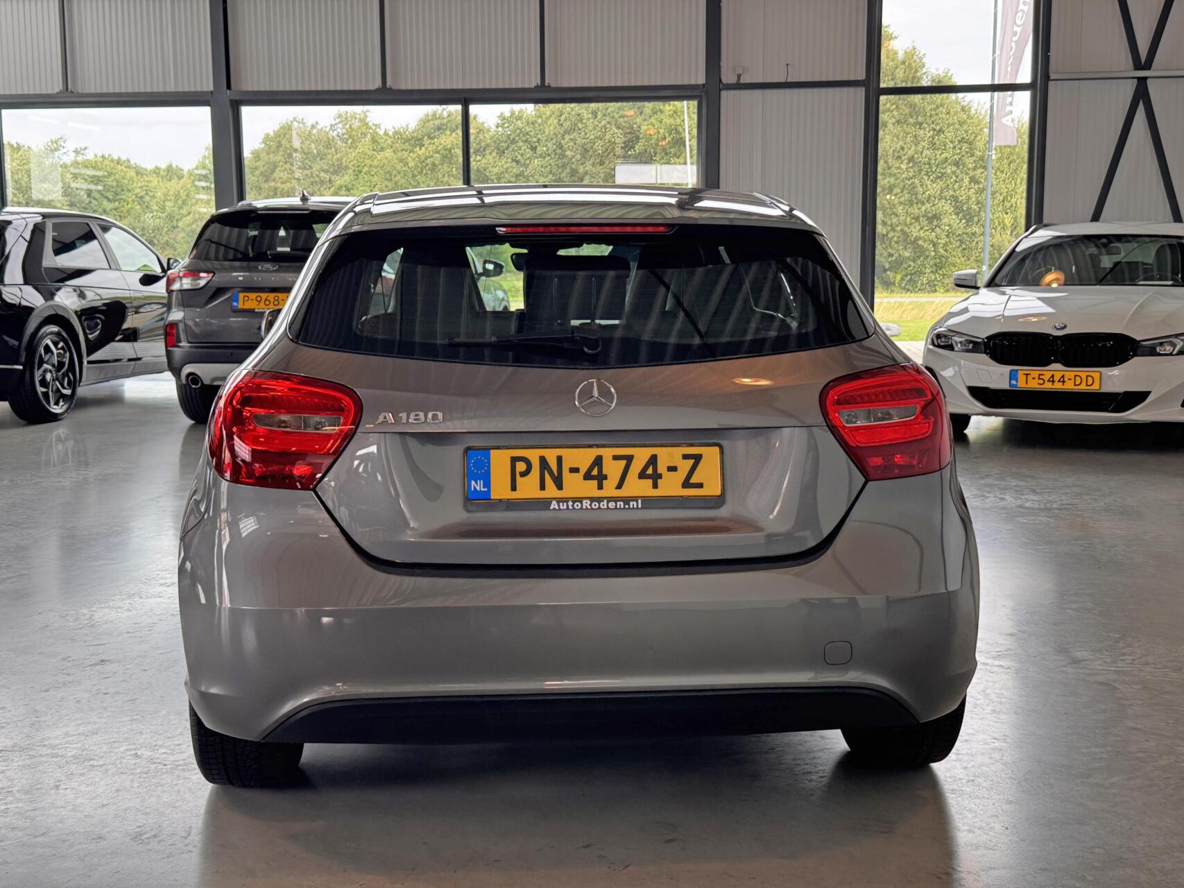 Foto van Mercedes-Benz A 180