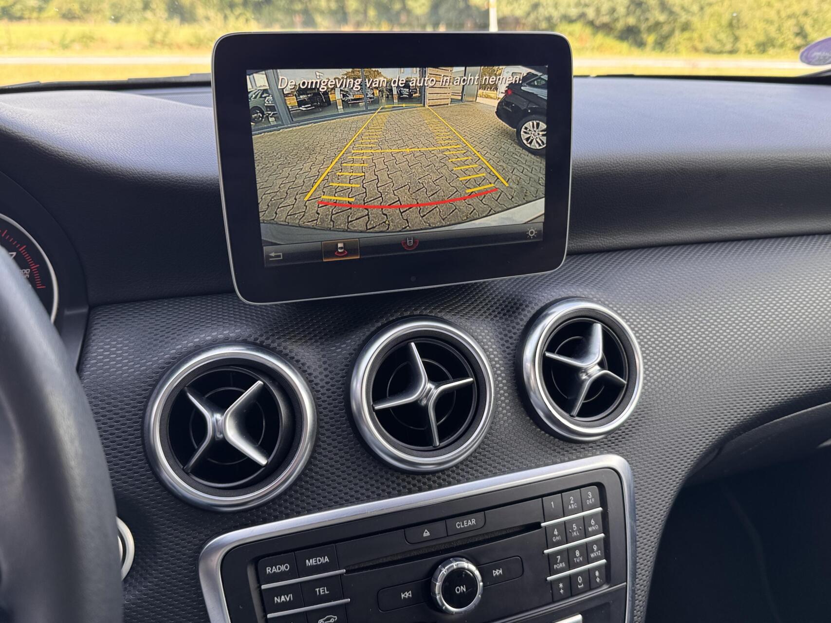 Foto van Mercedes-Benz A 180