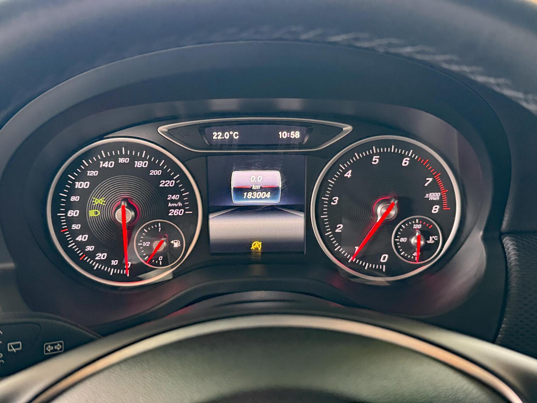 Foto van Mercedes-Benz A 180