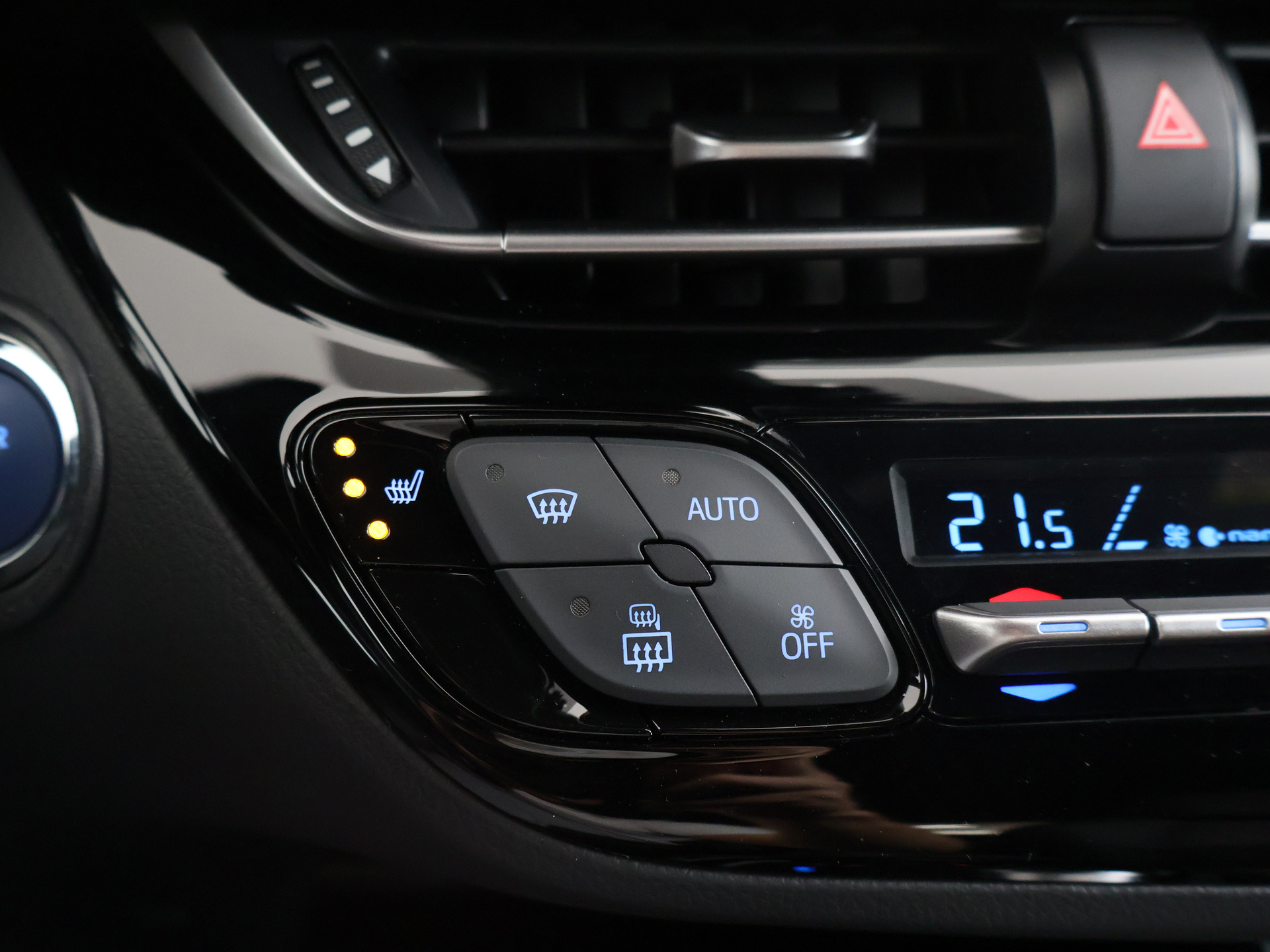 Foto van Toyota Toyota C-hr