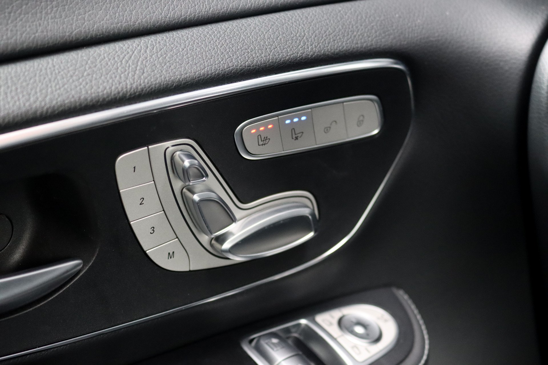 Foto van Mercedes-Benz V-klasse