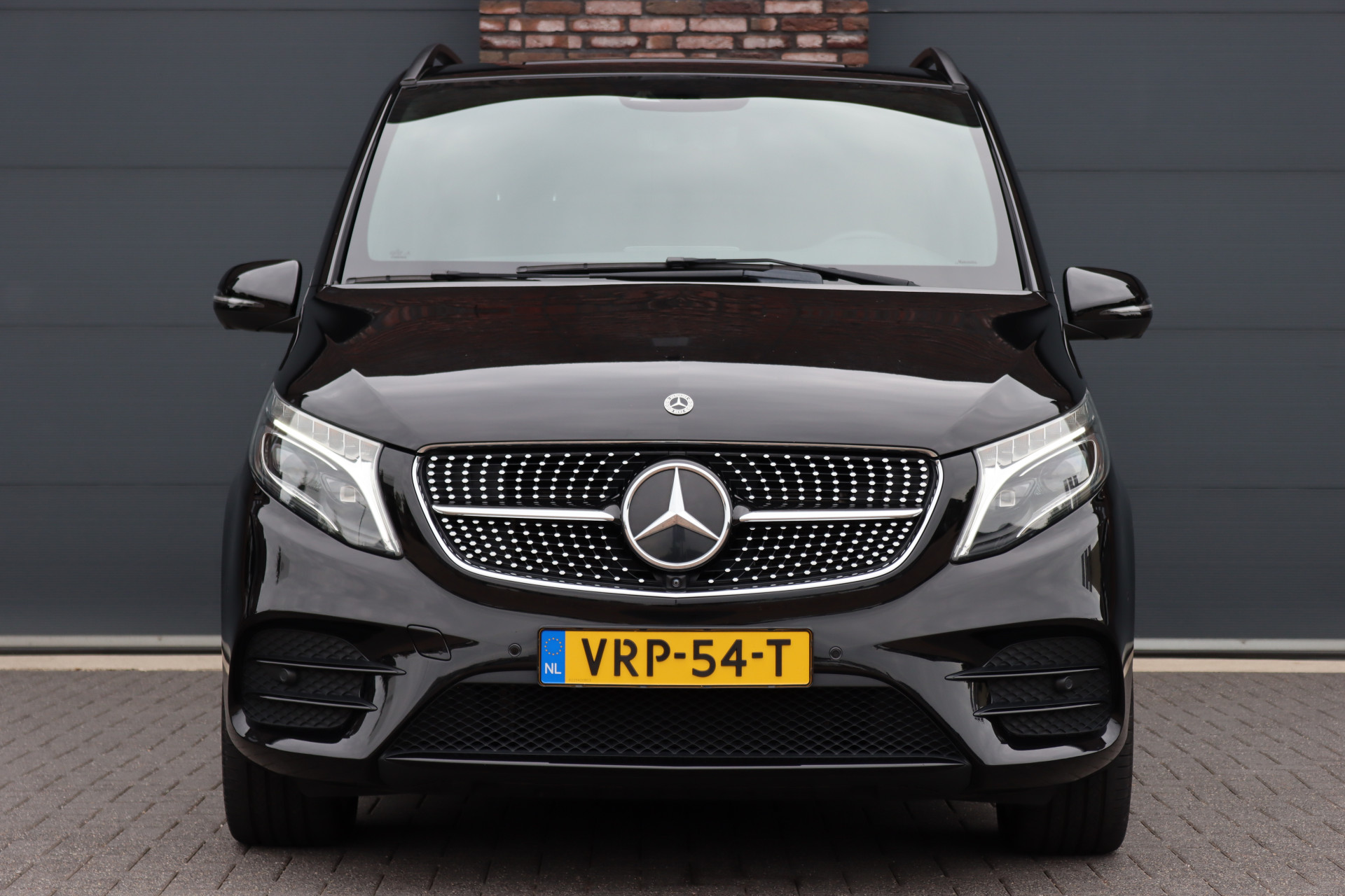 Foto van Mercedes-Benz V-klasse