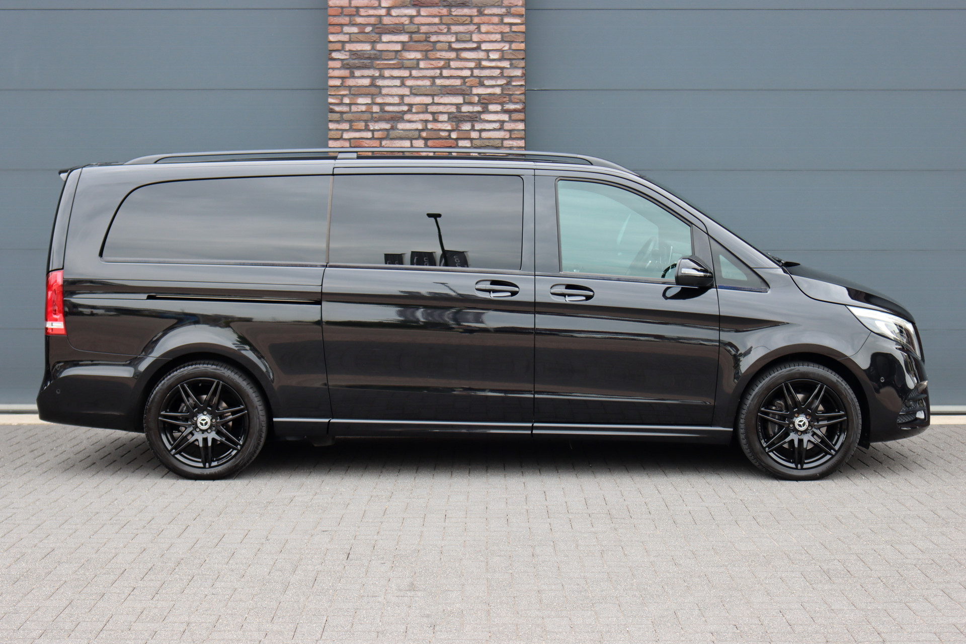 Foto van Mercedes-Benz V-klasse