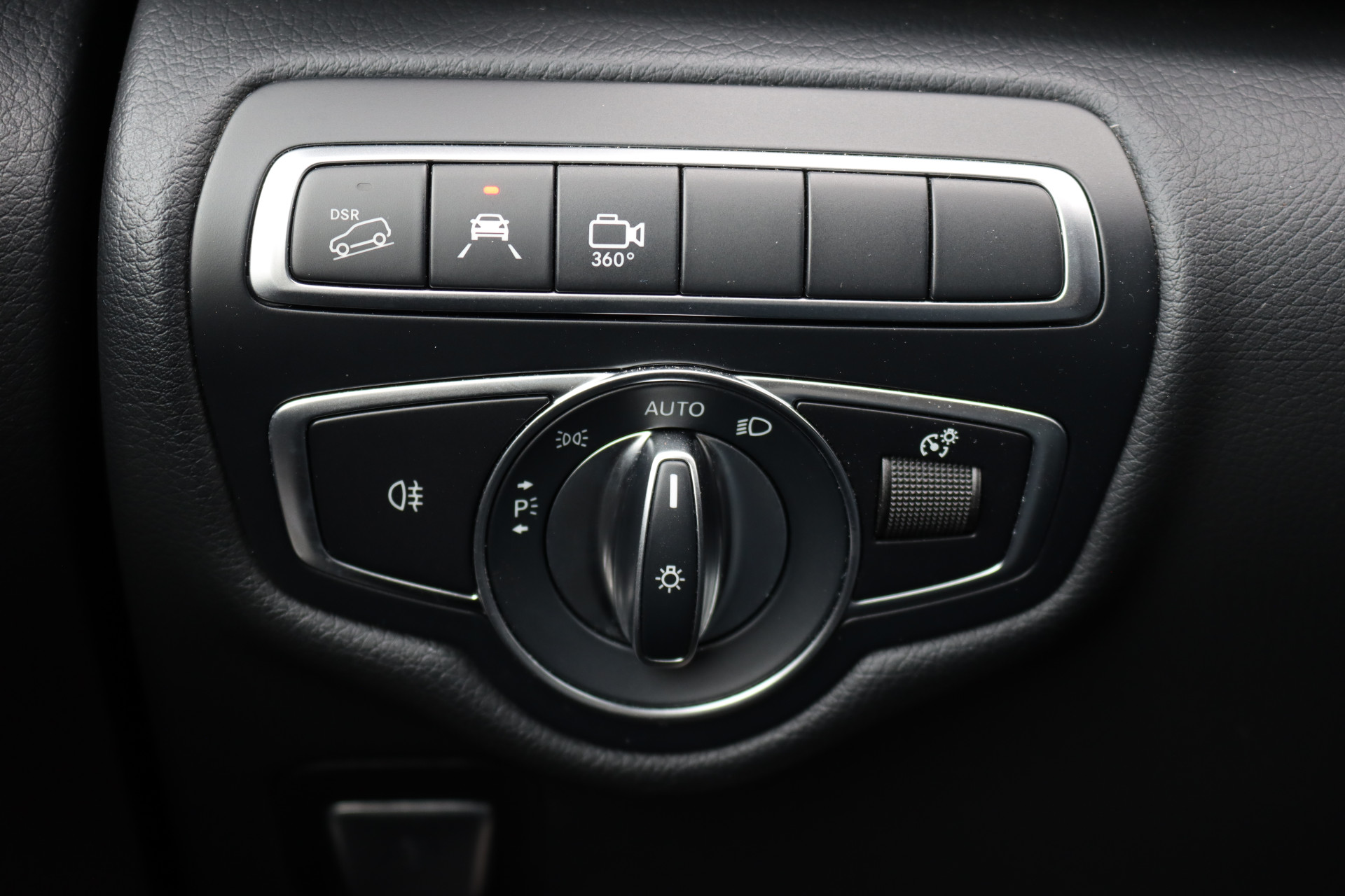 Foto van Mercedes-Benz V-klasse