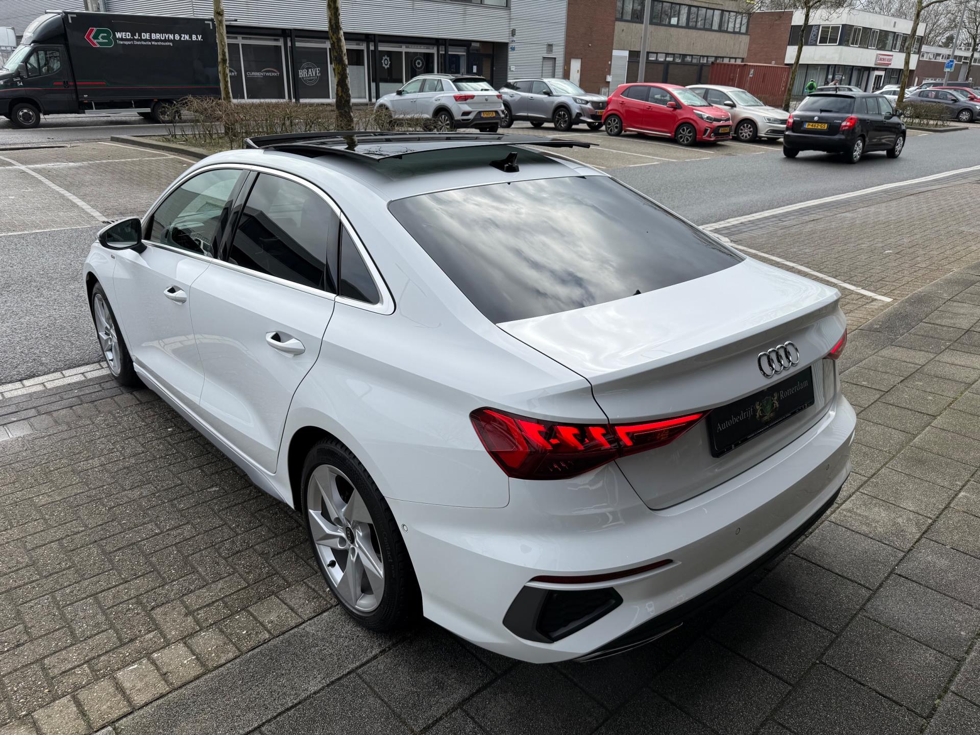 Foto van Audi A3 Limousine