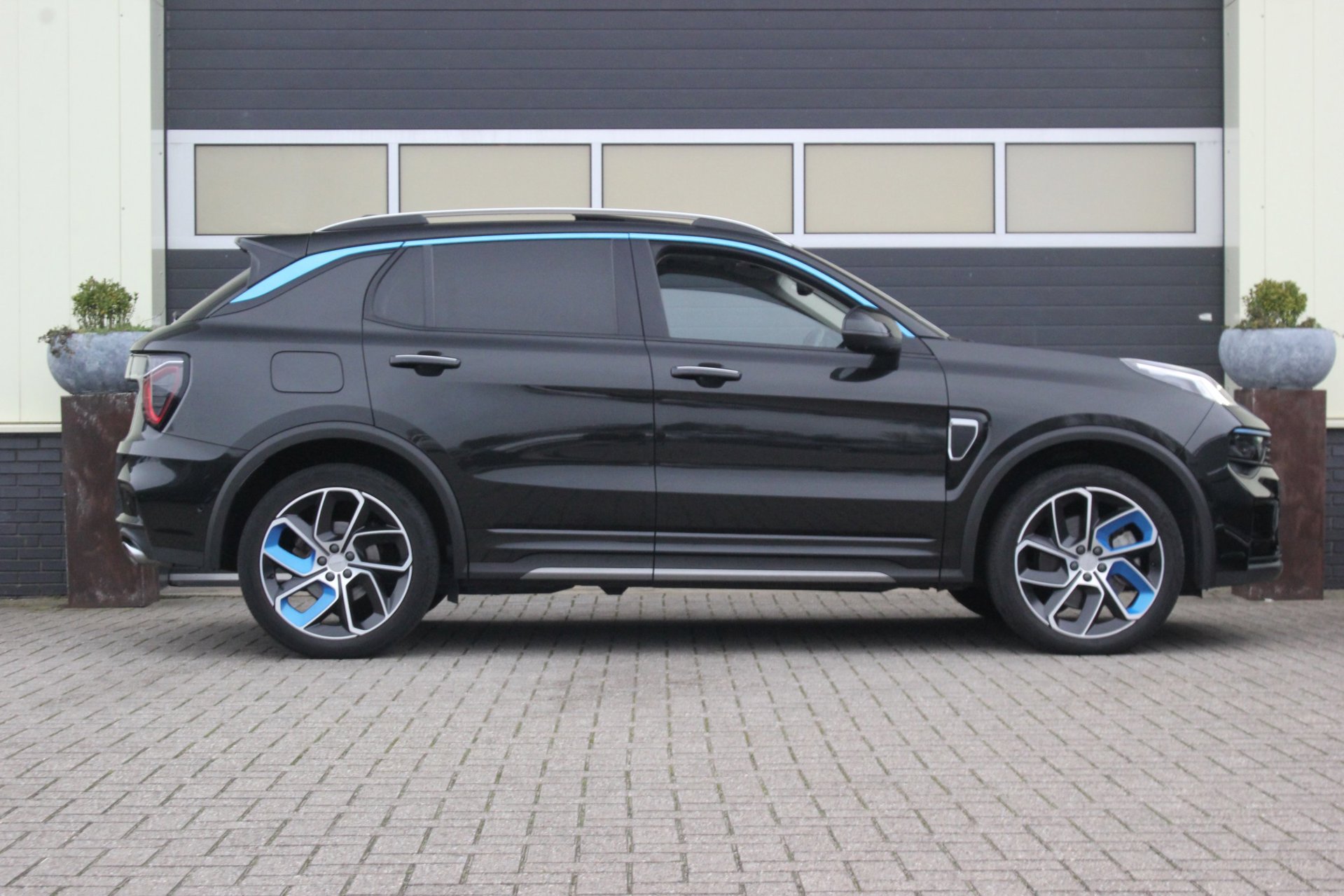 Foto van Lynk&co LYNK & Co 01