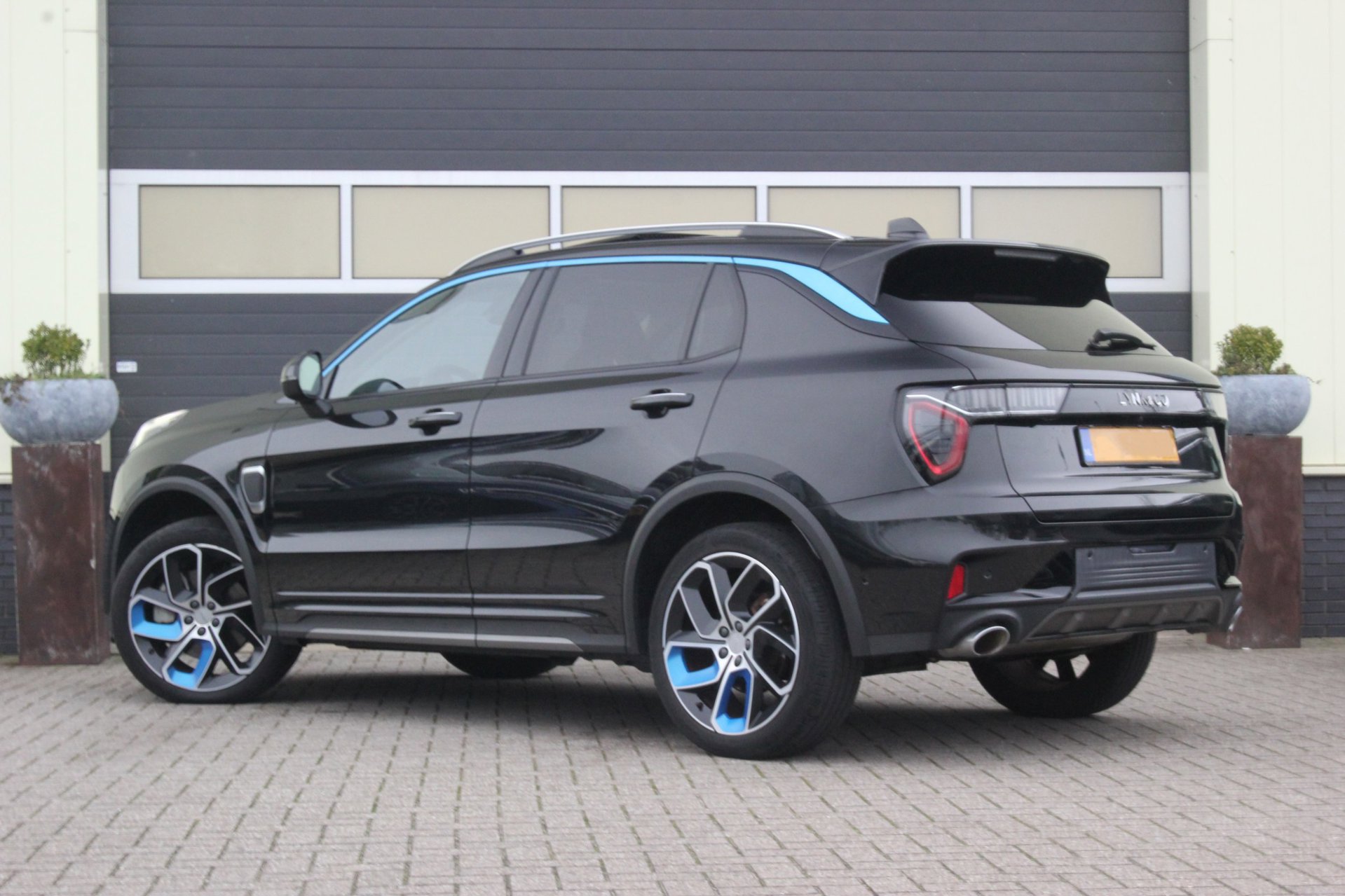 Foto van Lynk&co LYNK & Co 01
