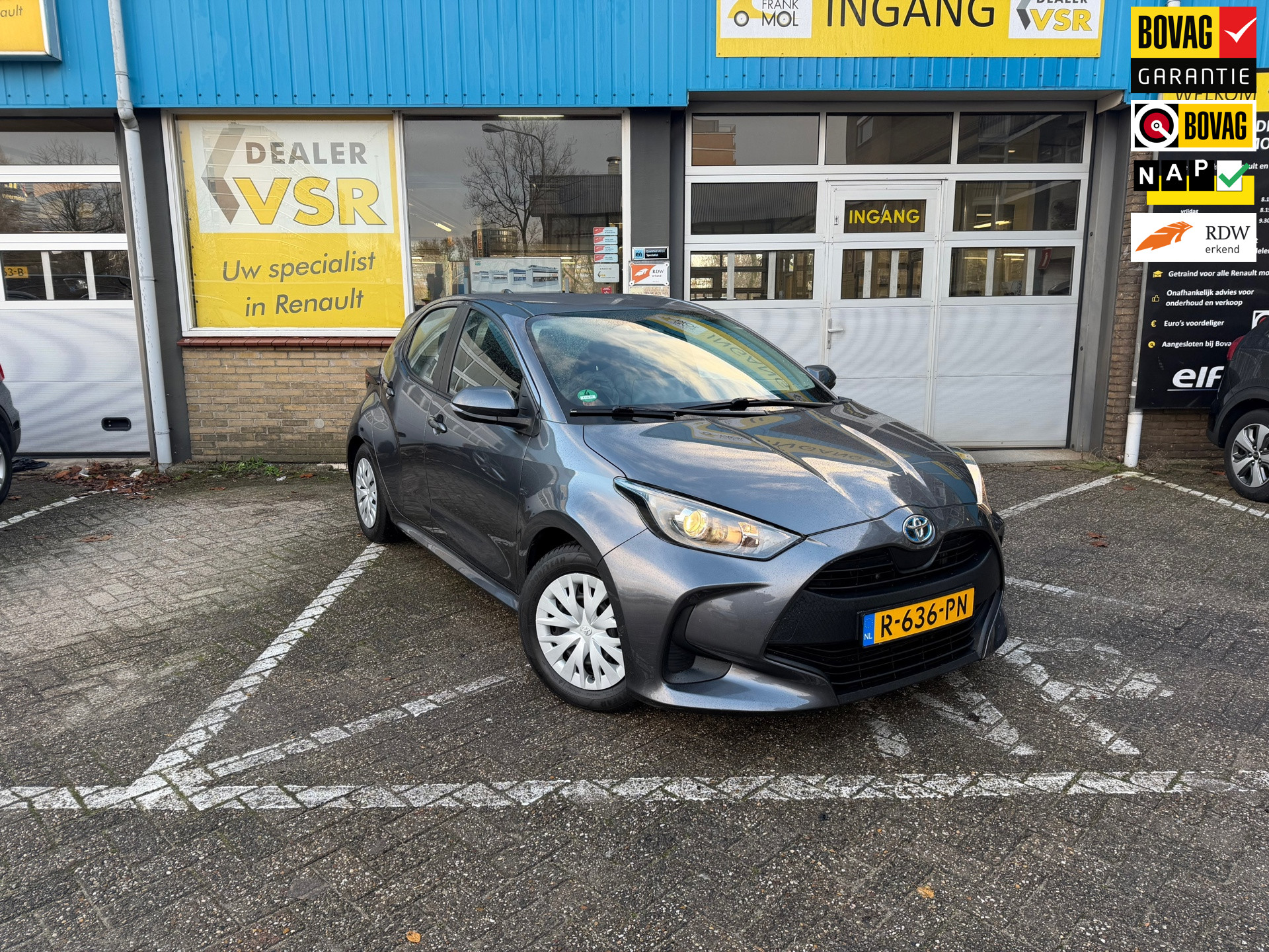 Toyota Yaris 1.5 Hybrid Active | Cruise | Orig. NL | 1ste eigen.| 2022 - voorkant