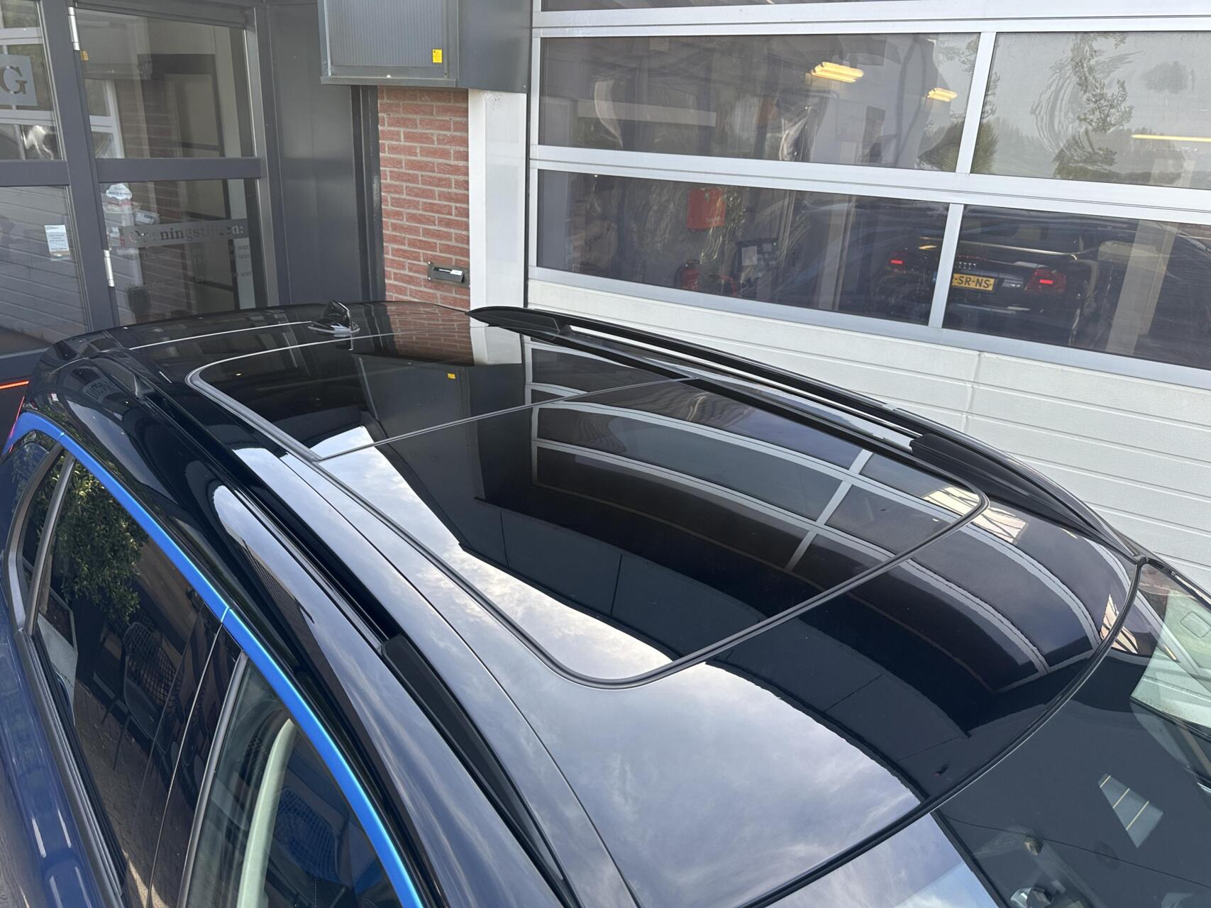 Foto van Lynk&co LYNK & Co 01