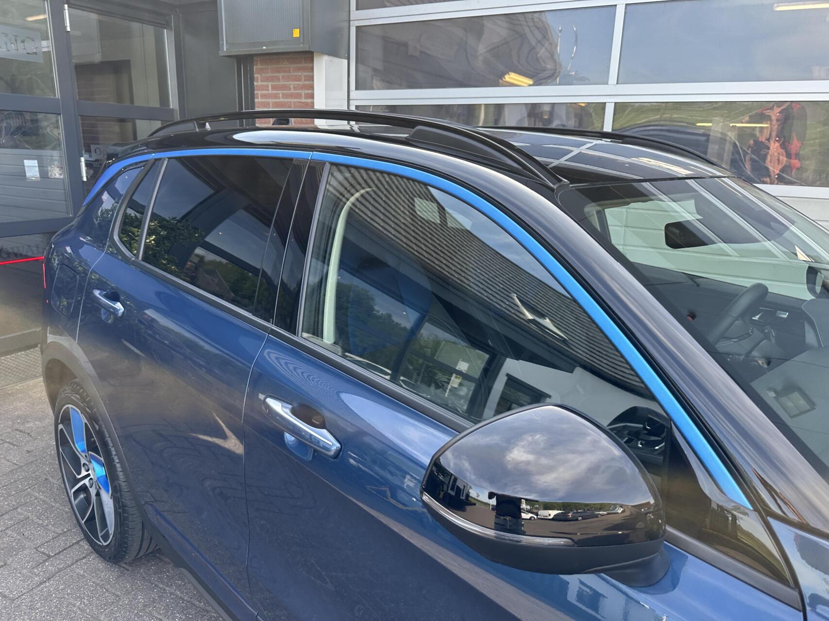 Foto van Lynk&co LYNK & Co 01