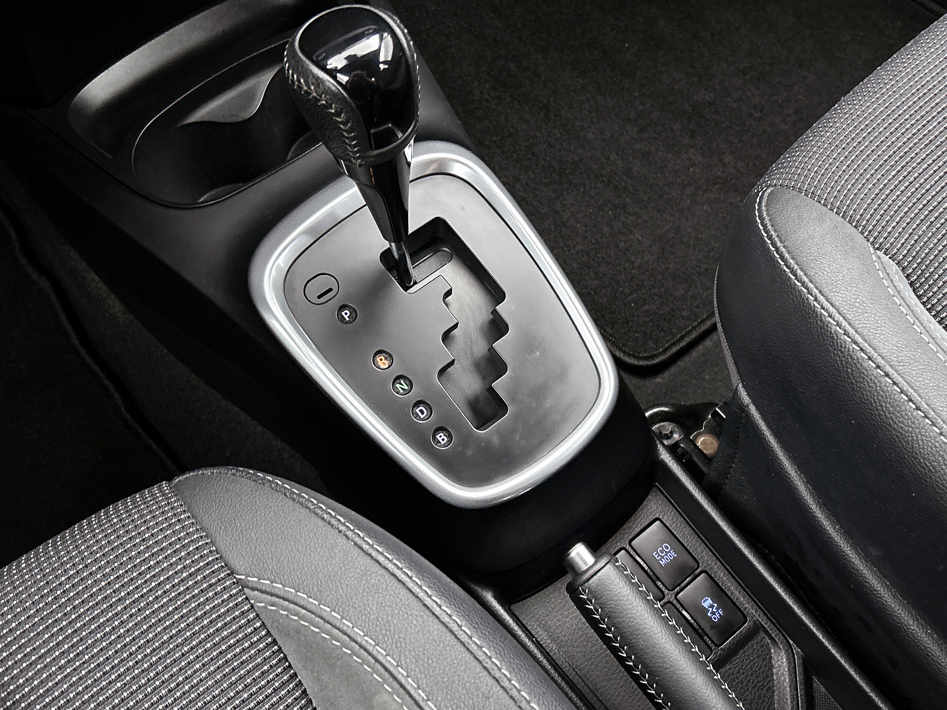 Foto van Toyota Toyota Yaris Hybrid