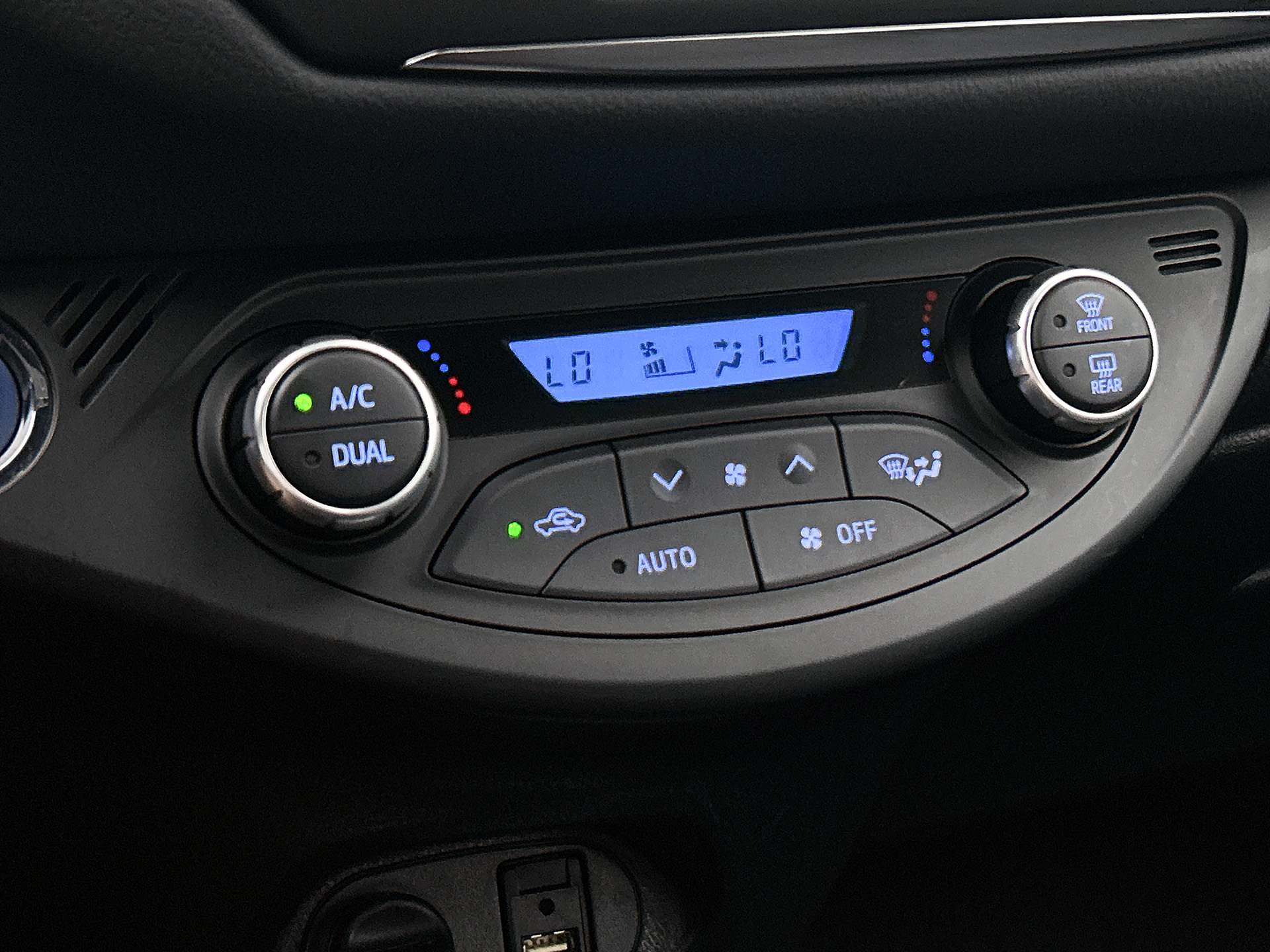 Foto van Toyota Toyota Yaris Hybrid