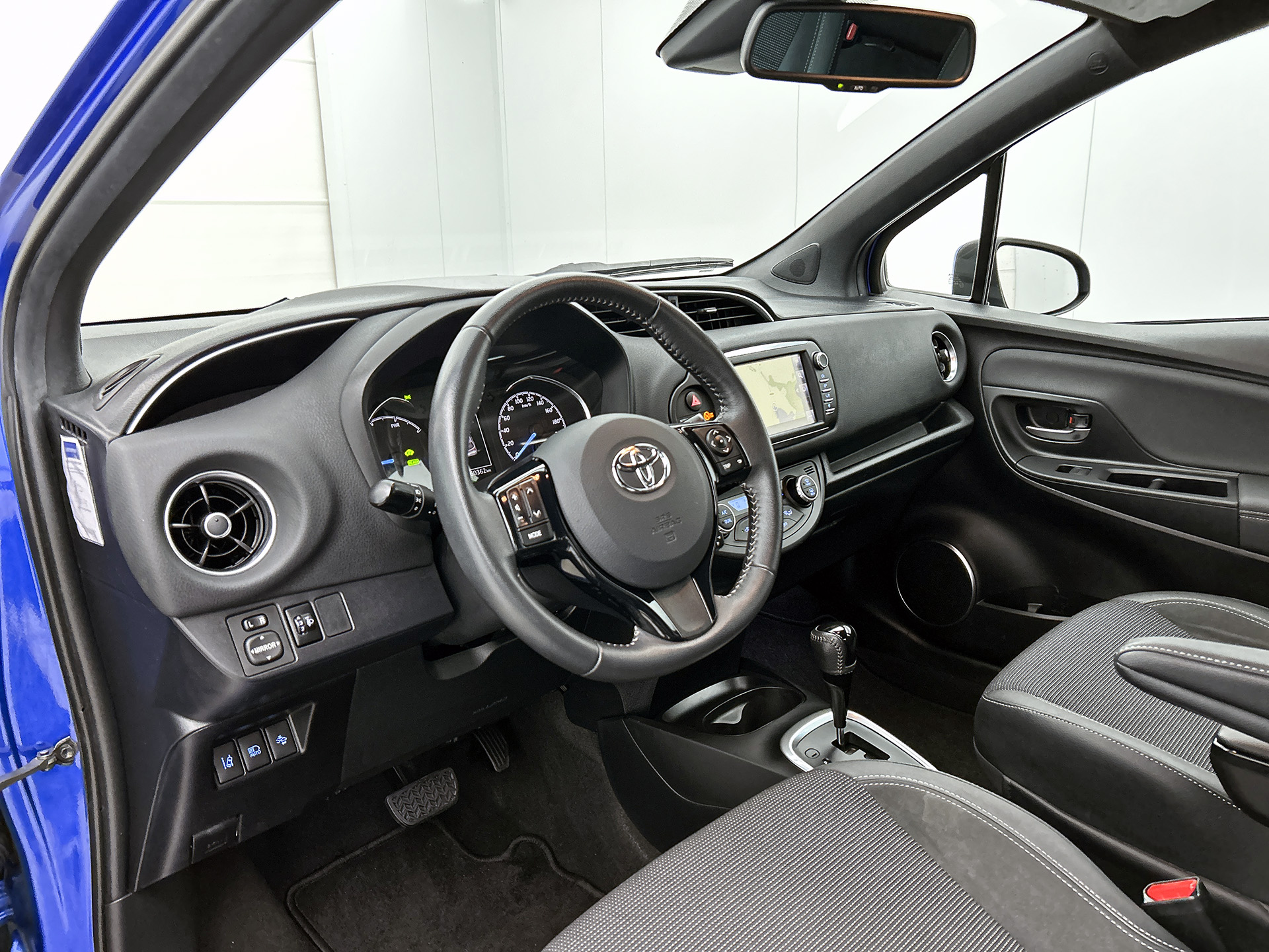 Foto van Toyota Toyota Yaris Hybrid