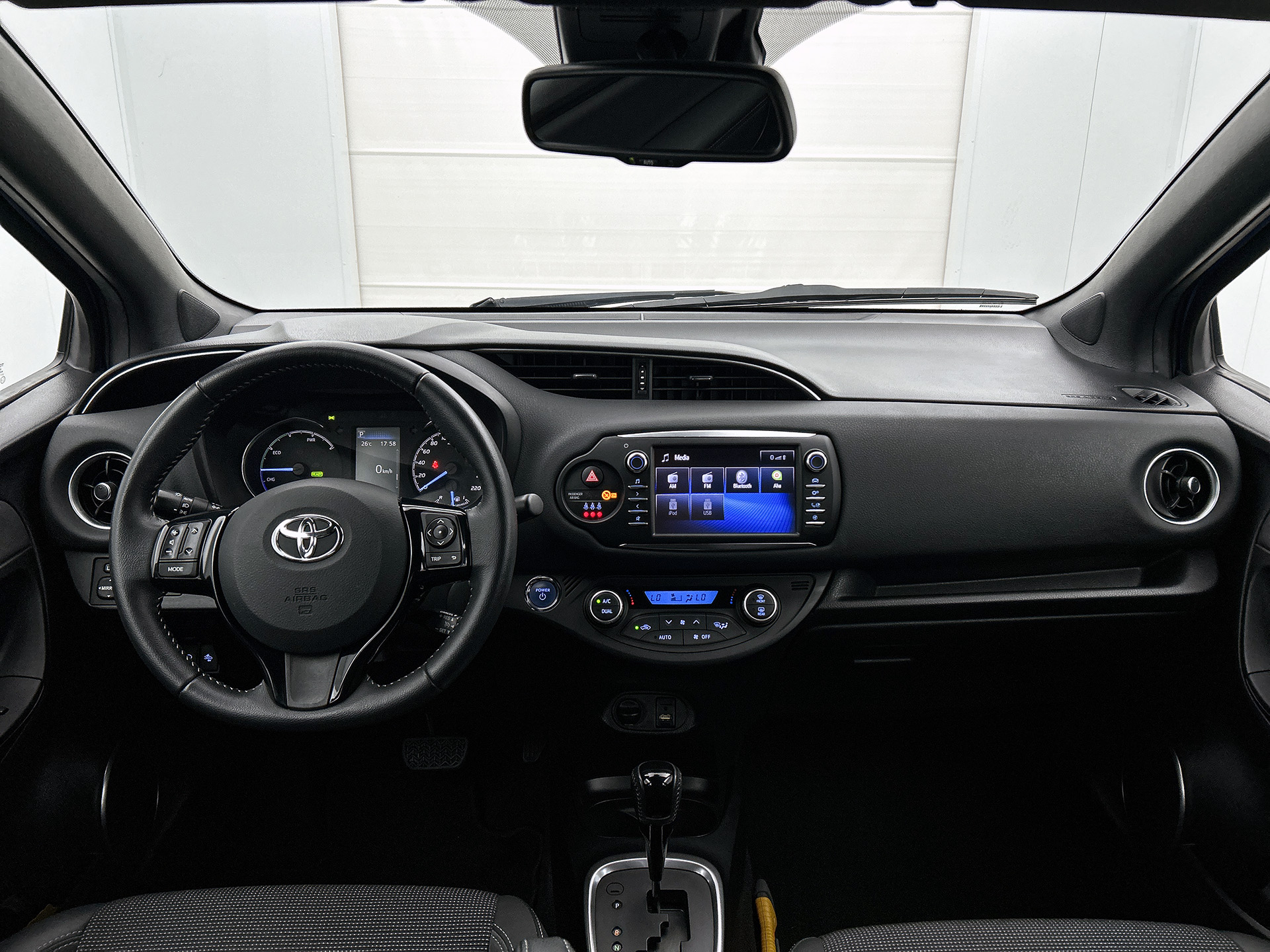 Foto van Toyota Toyota Yaris Hybrid