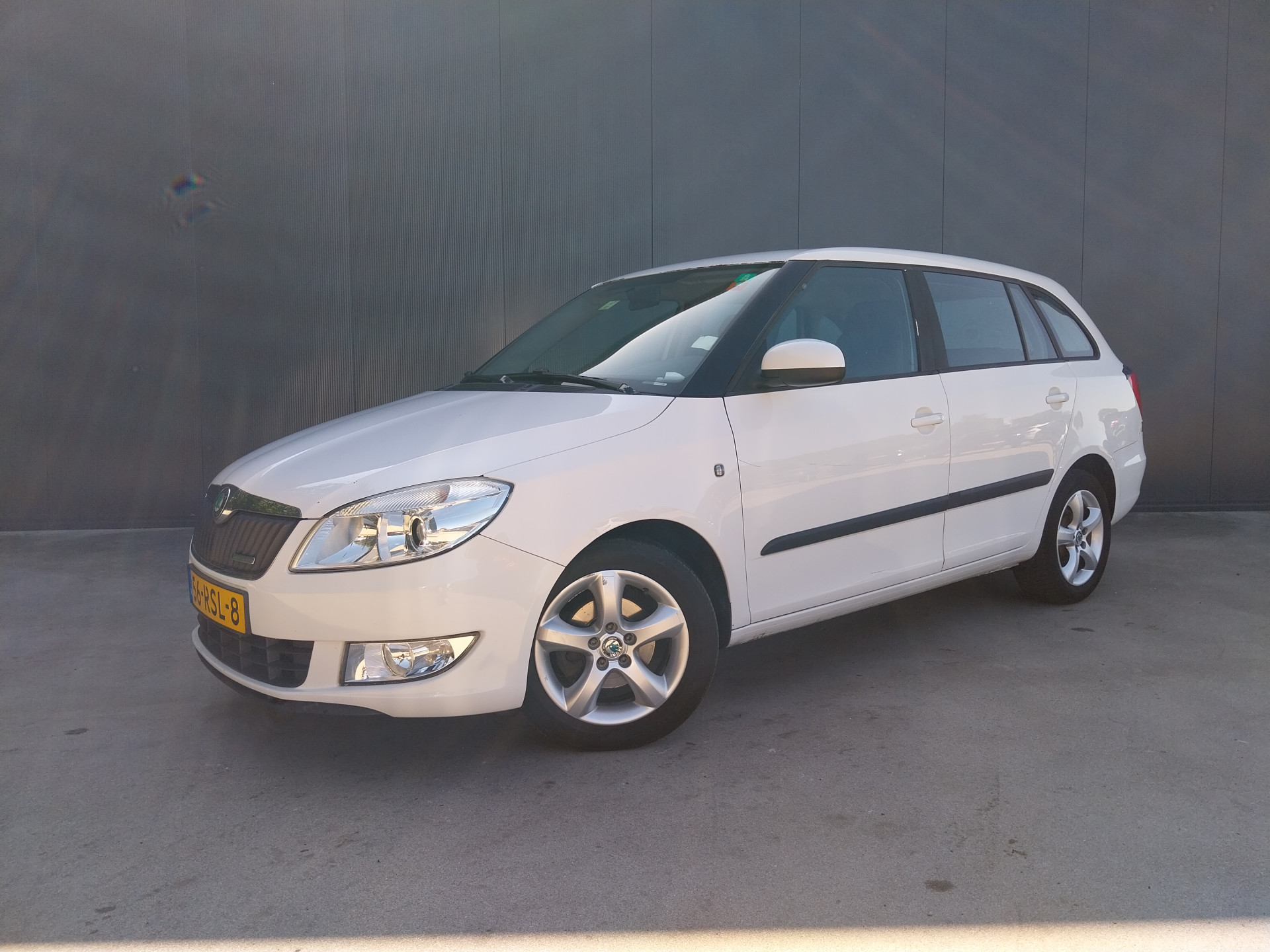Skoda Fabia 1.2 TDI Greenline AIRCO TREKHAAK CRUISE 2011 - voorkant