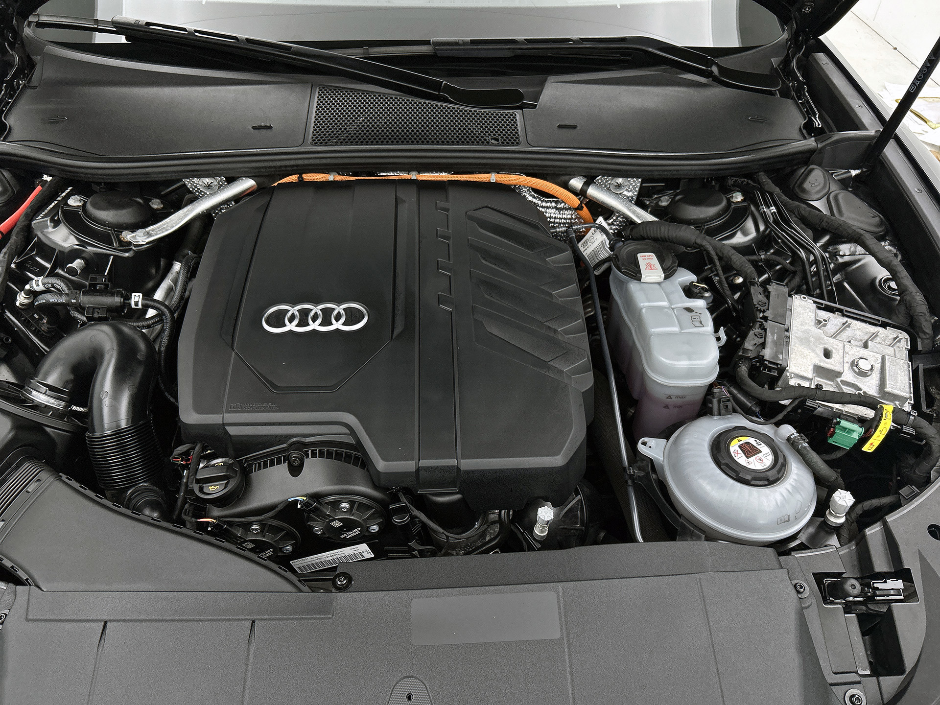 Foto van Audi A6 Avant 55 TFSI E