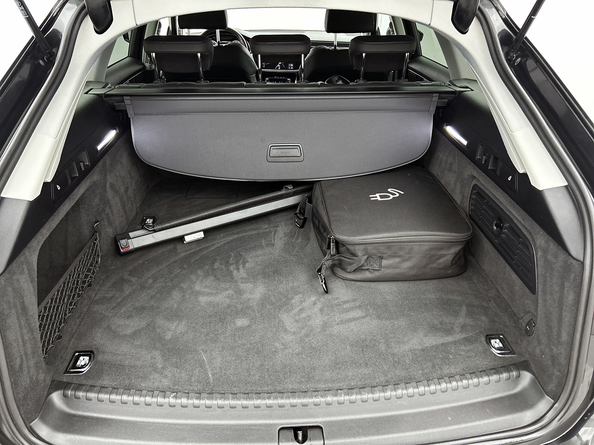 Foto van Audi A6 Avant 55 TFSI E