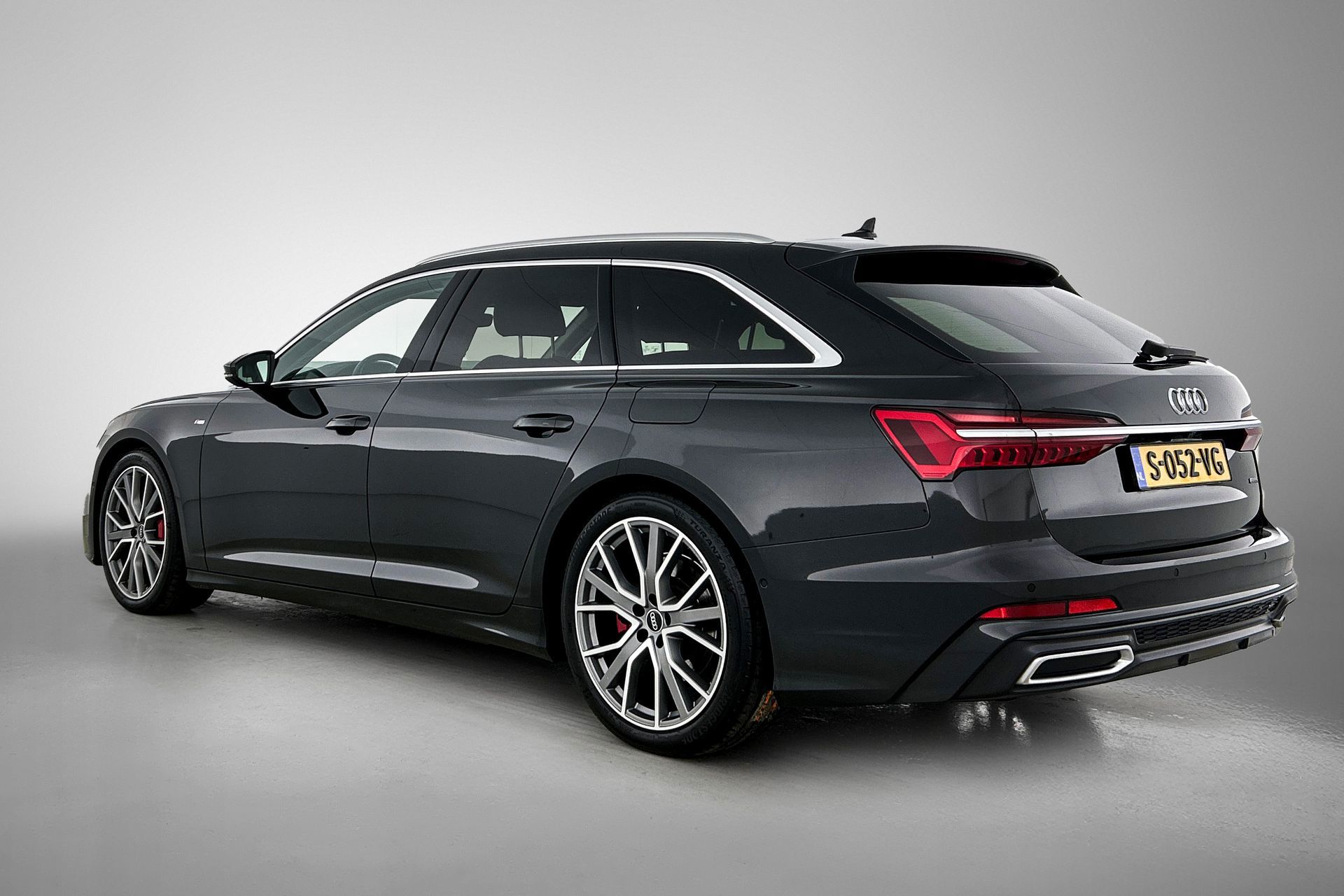Foto van Audi A6 Avant 55 TFSI E