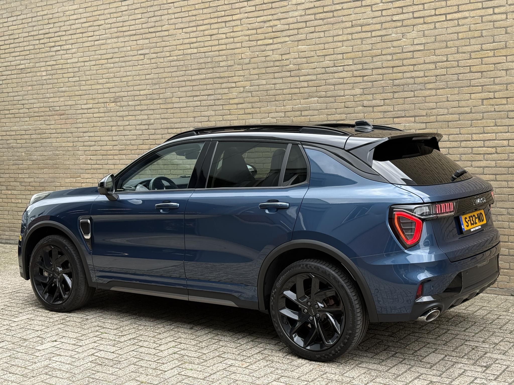Foto van Lynk&co LYNK & Co 01