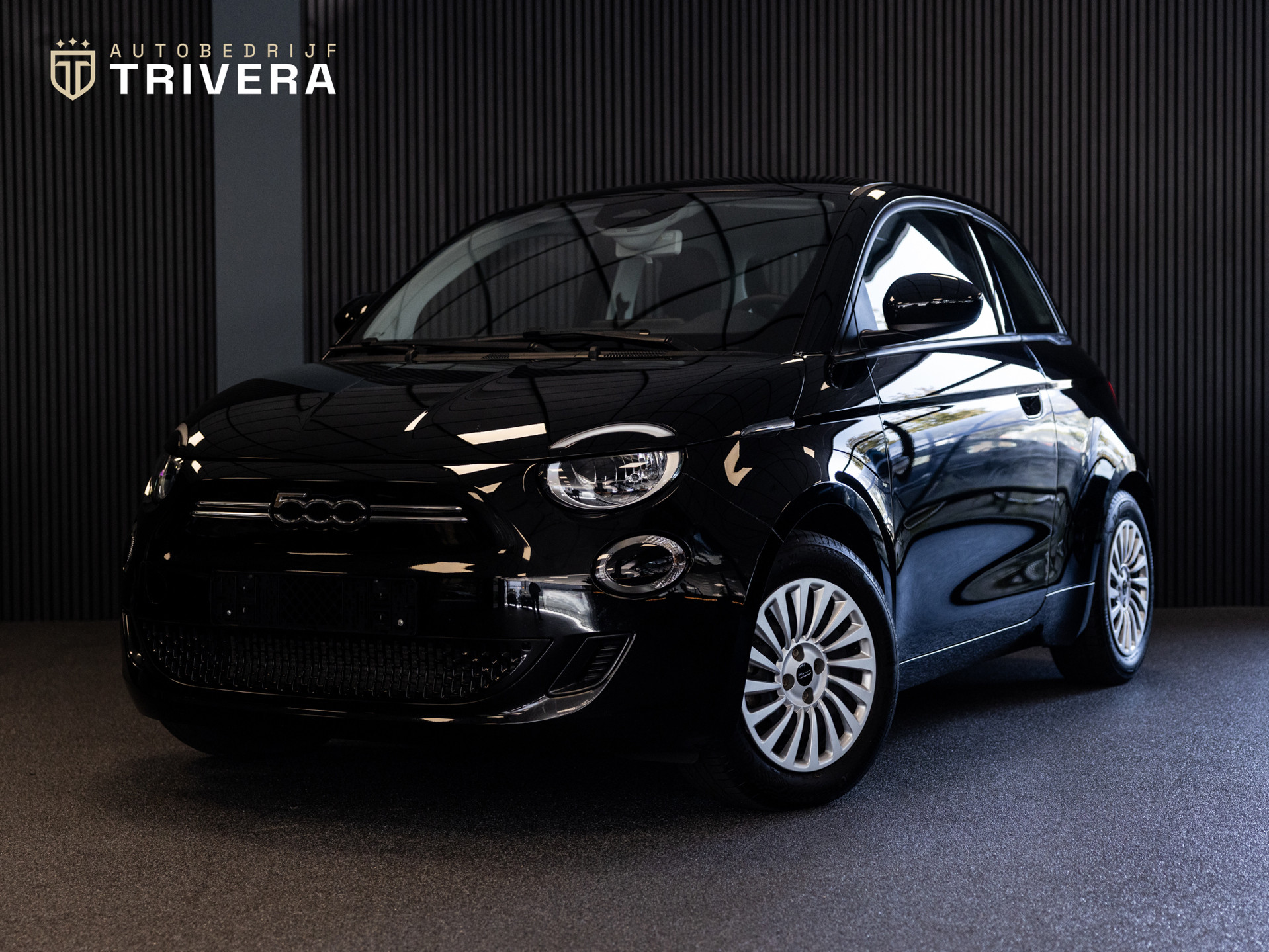 Fiat 500 42 kWh Icon l SoH 95% l AUT l NAV l CLIMATE l Keyless entry l 1ste eig.l Dealer onderh.l ALS NIEUW 2023 - voorkant