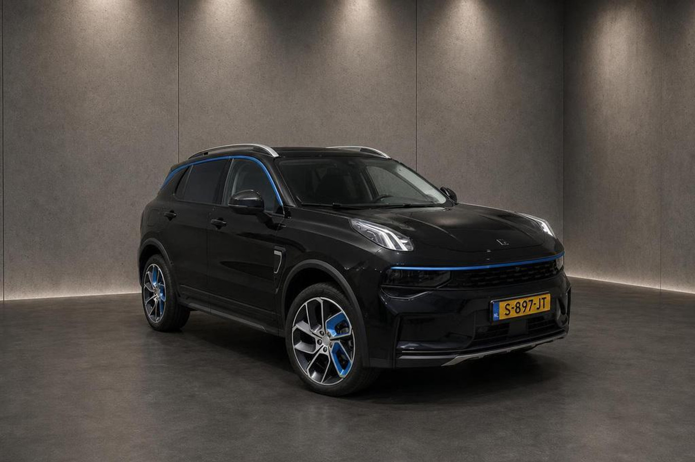 Foto van Lynk&co LYNK & Co 01