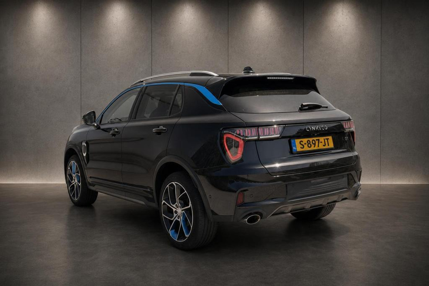 Foto van Lynk&co LYNK & Co 01