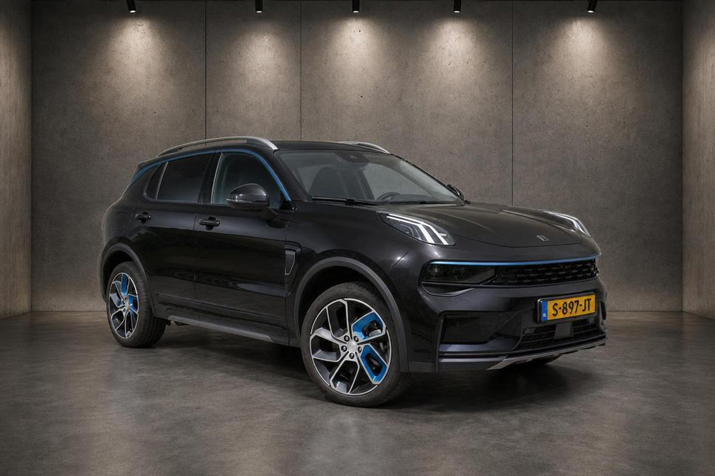Foto van Lynk&co LYNK & Co 01