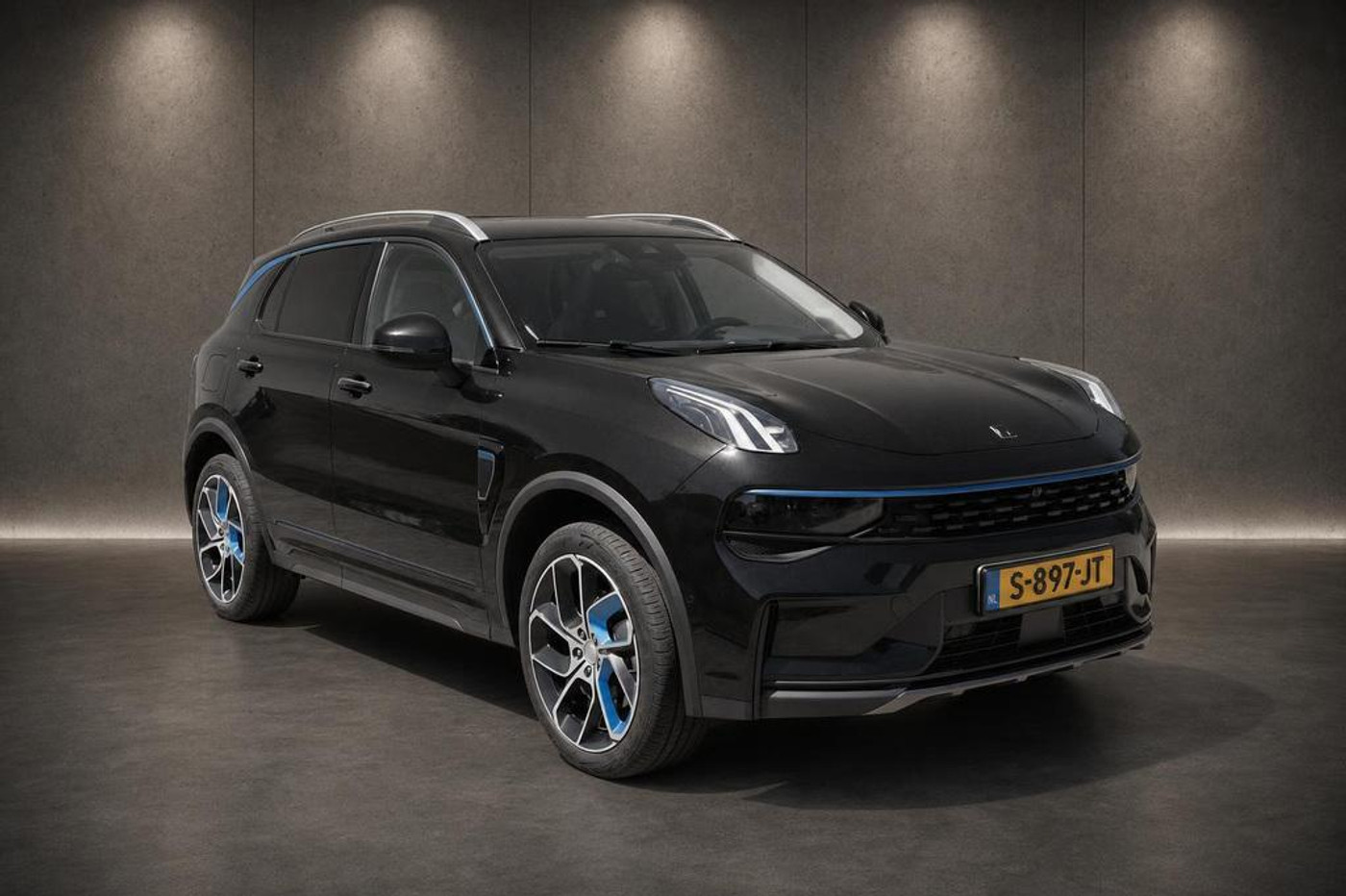 Foto van Lynk&co LYNK & Co 01