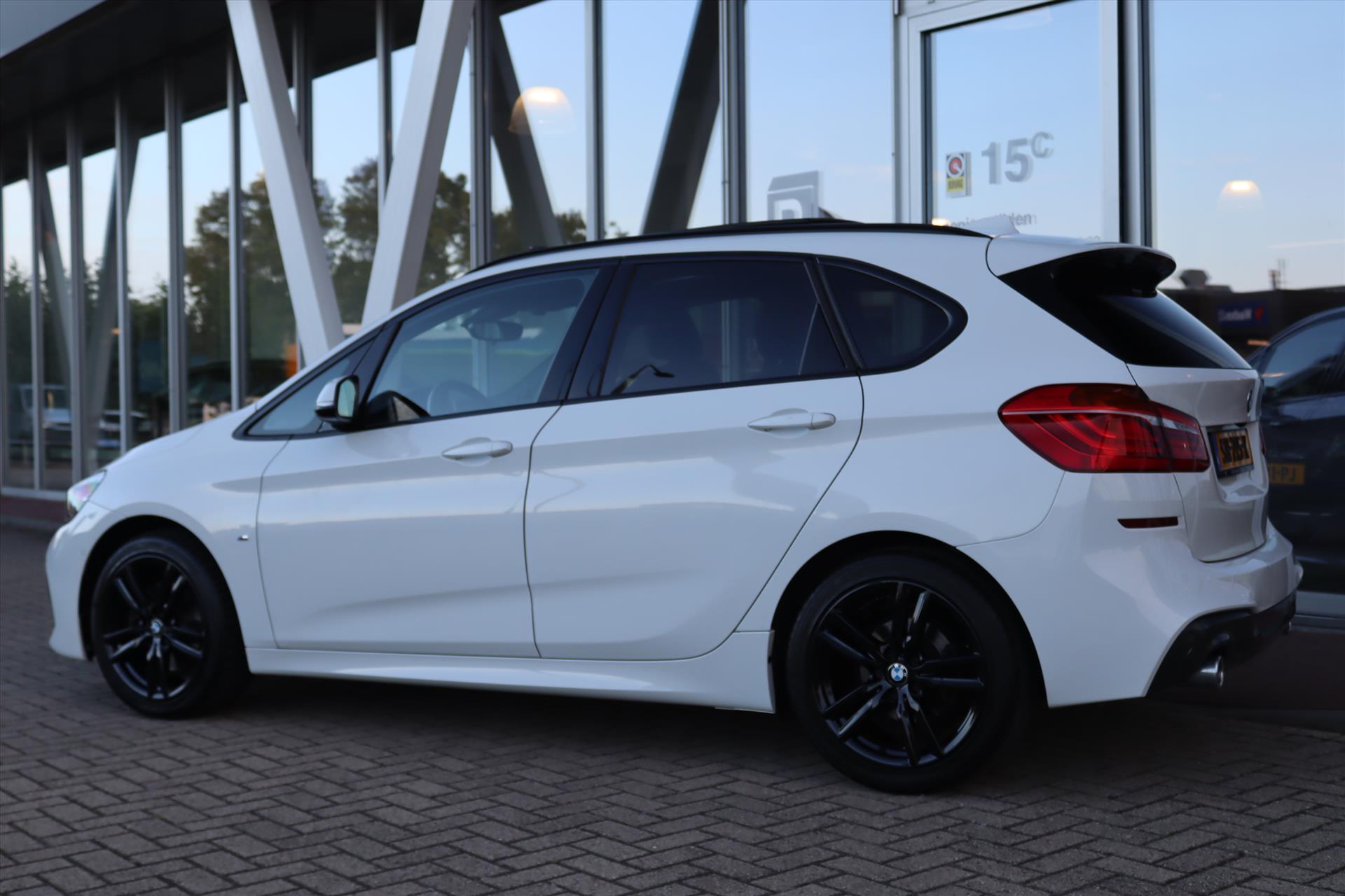 Foto van BMW 220i Active Tourer
