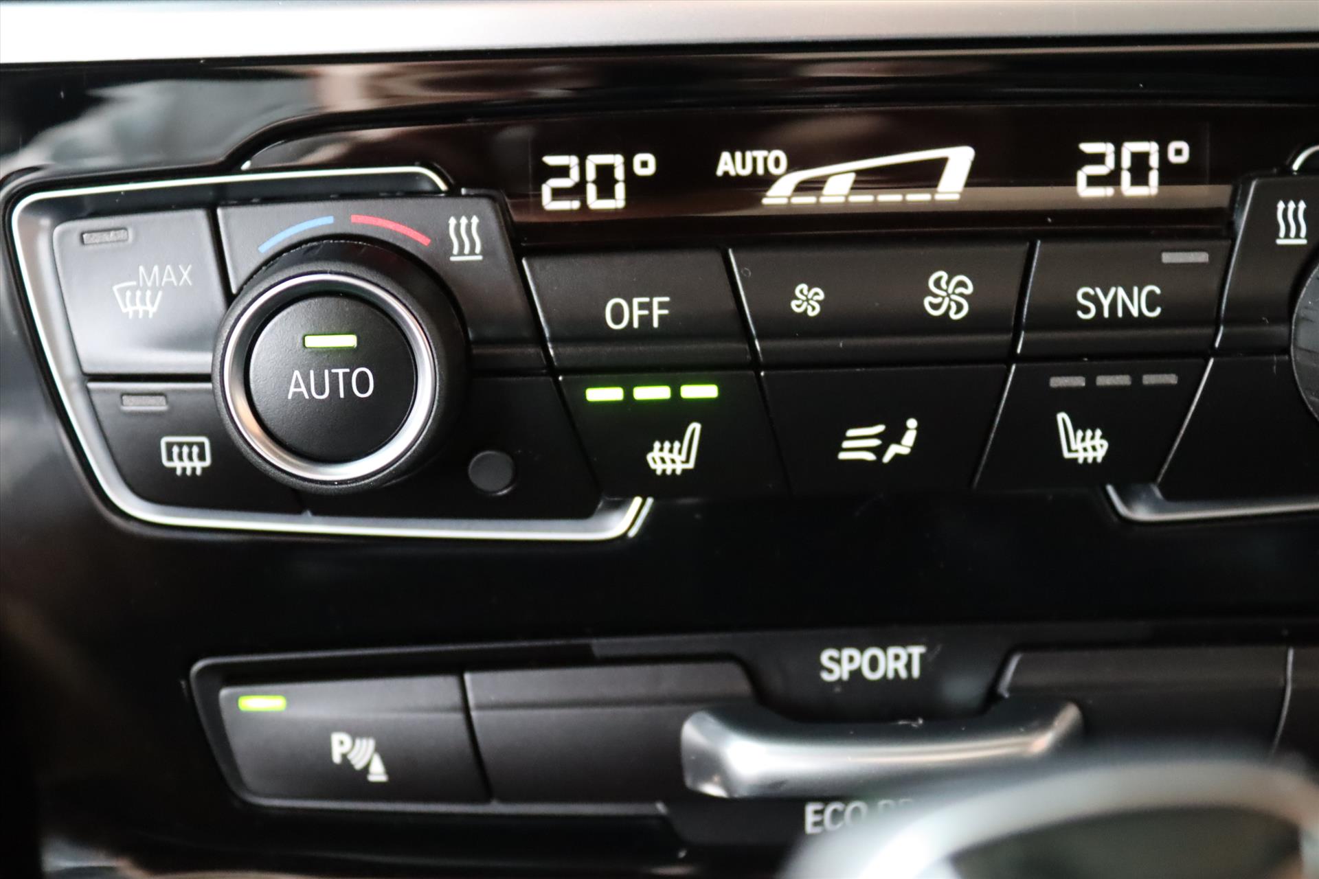 Foto van BMW 220i Active Tourer