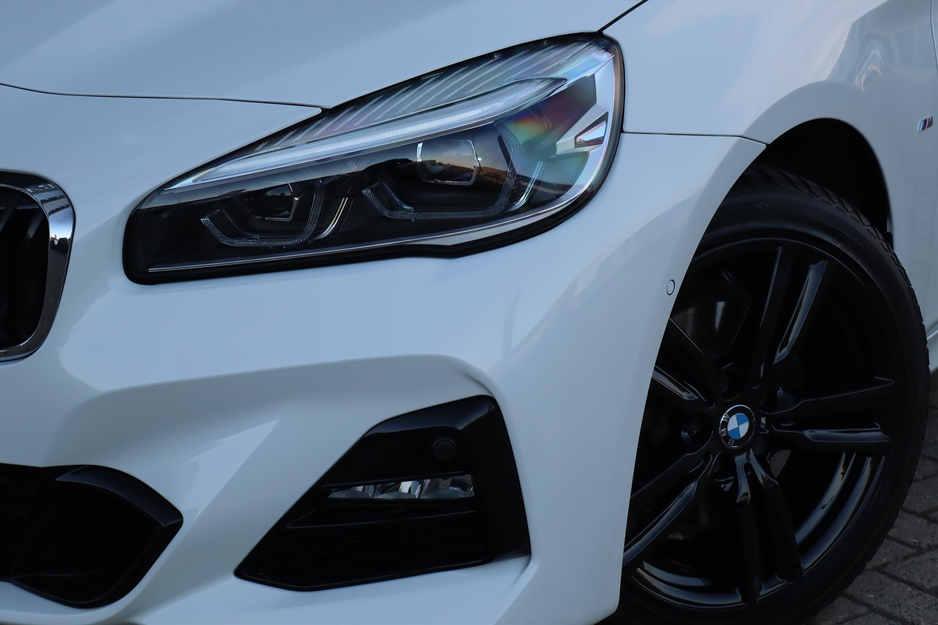 Foto van BMW 220i Active Tourer