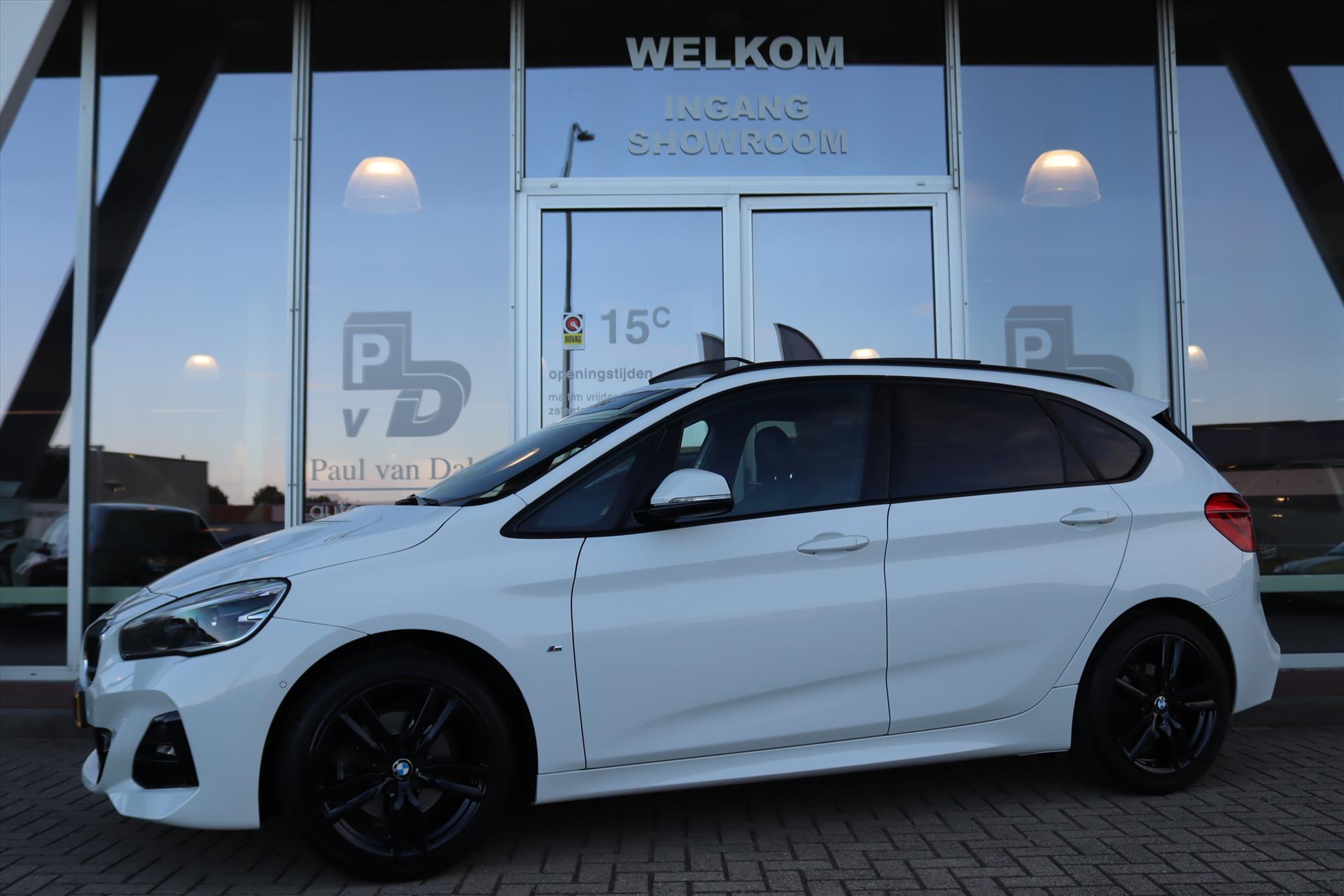 Foto van BMW 220i Active Tourer