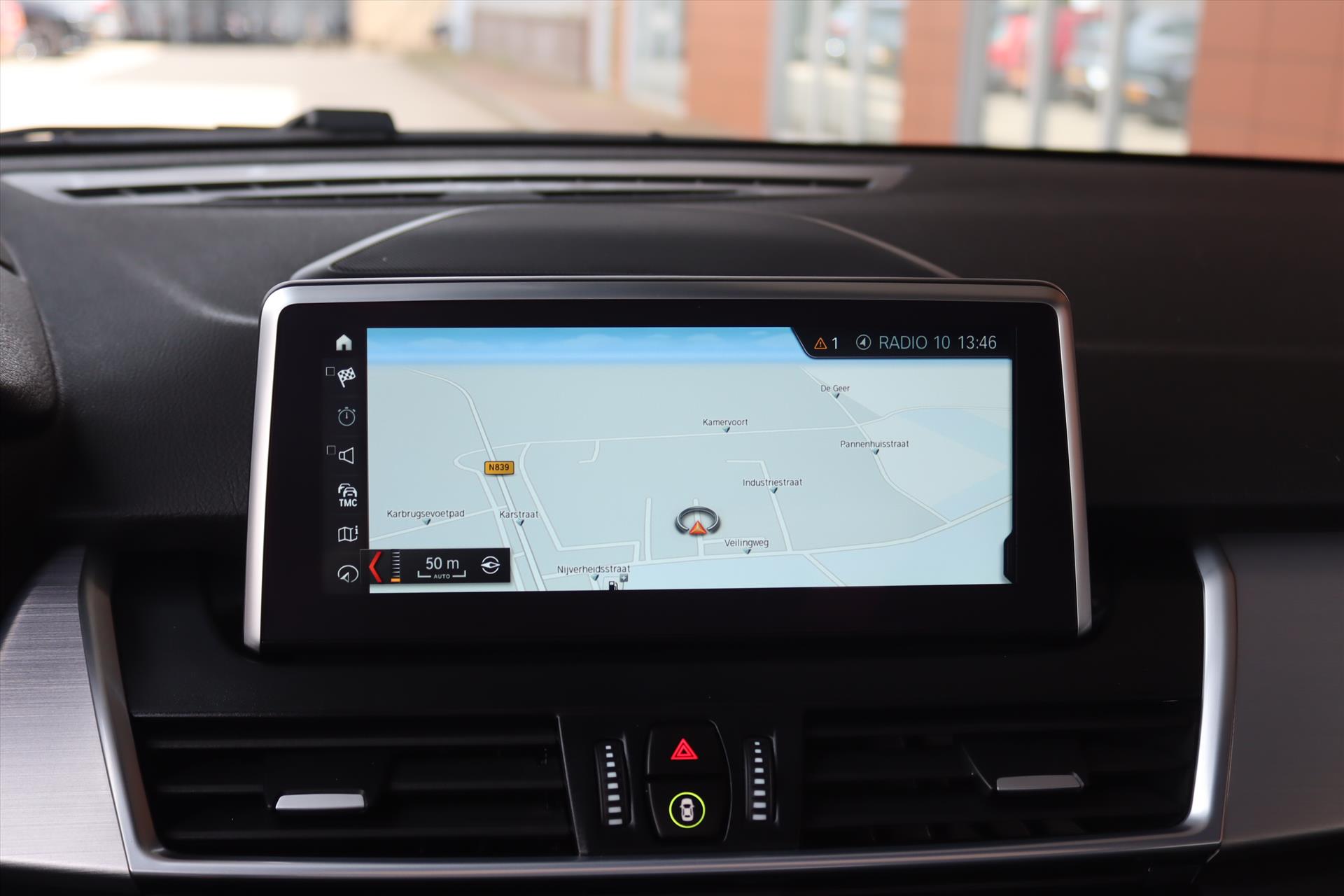 Foto van BMW 220i Active Tourer