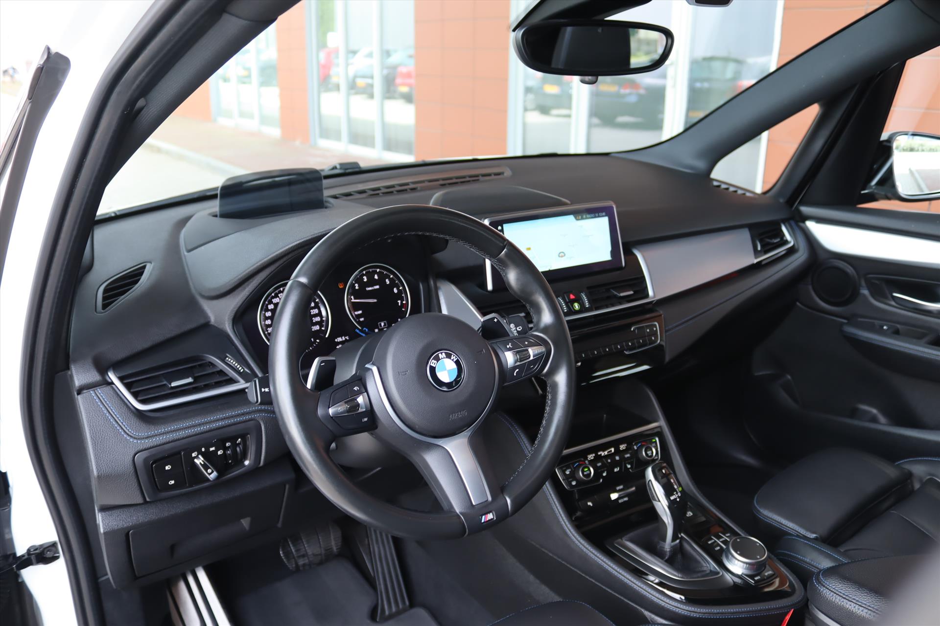 Foto van BMW 220i Active Tourer